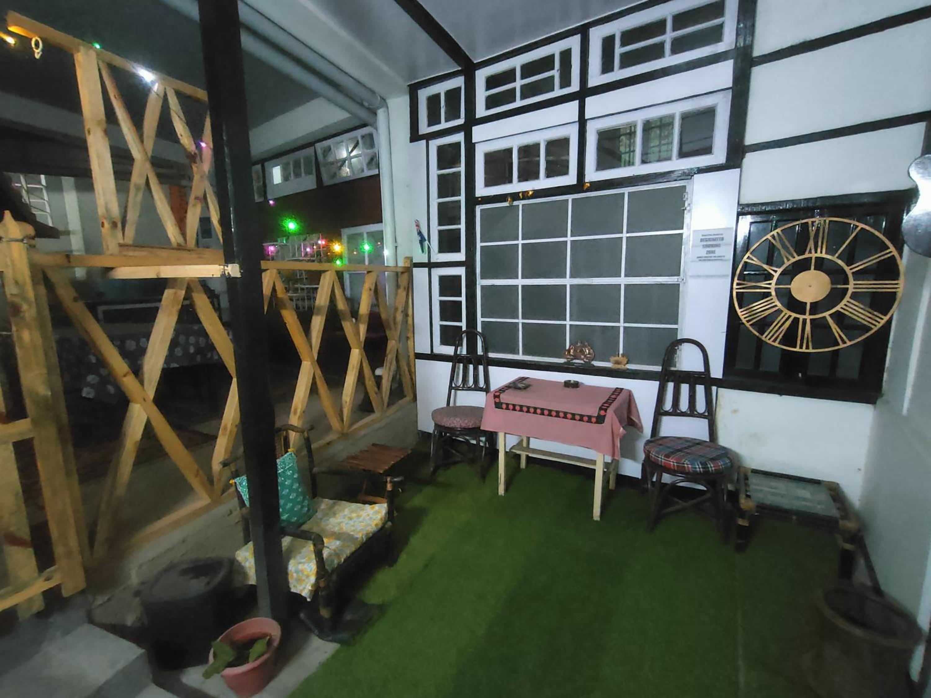Royal Pine Homestay