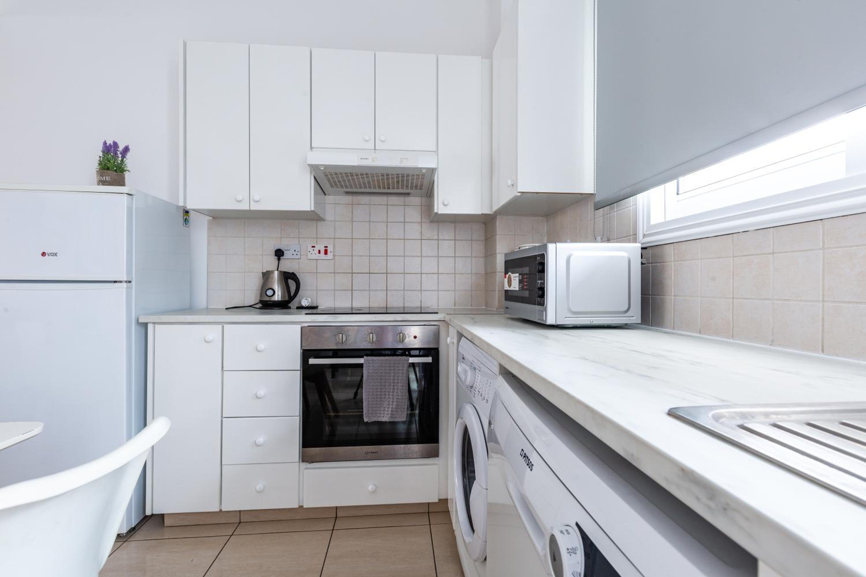 Beautiful 2 bed apartment in Paphos Cyprus