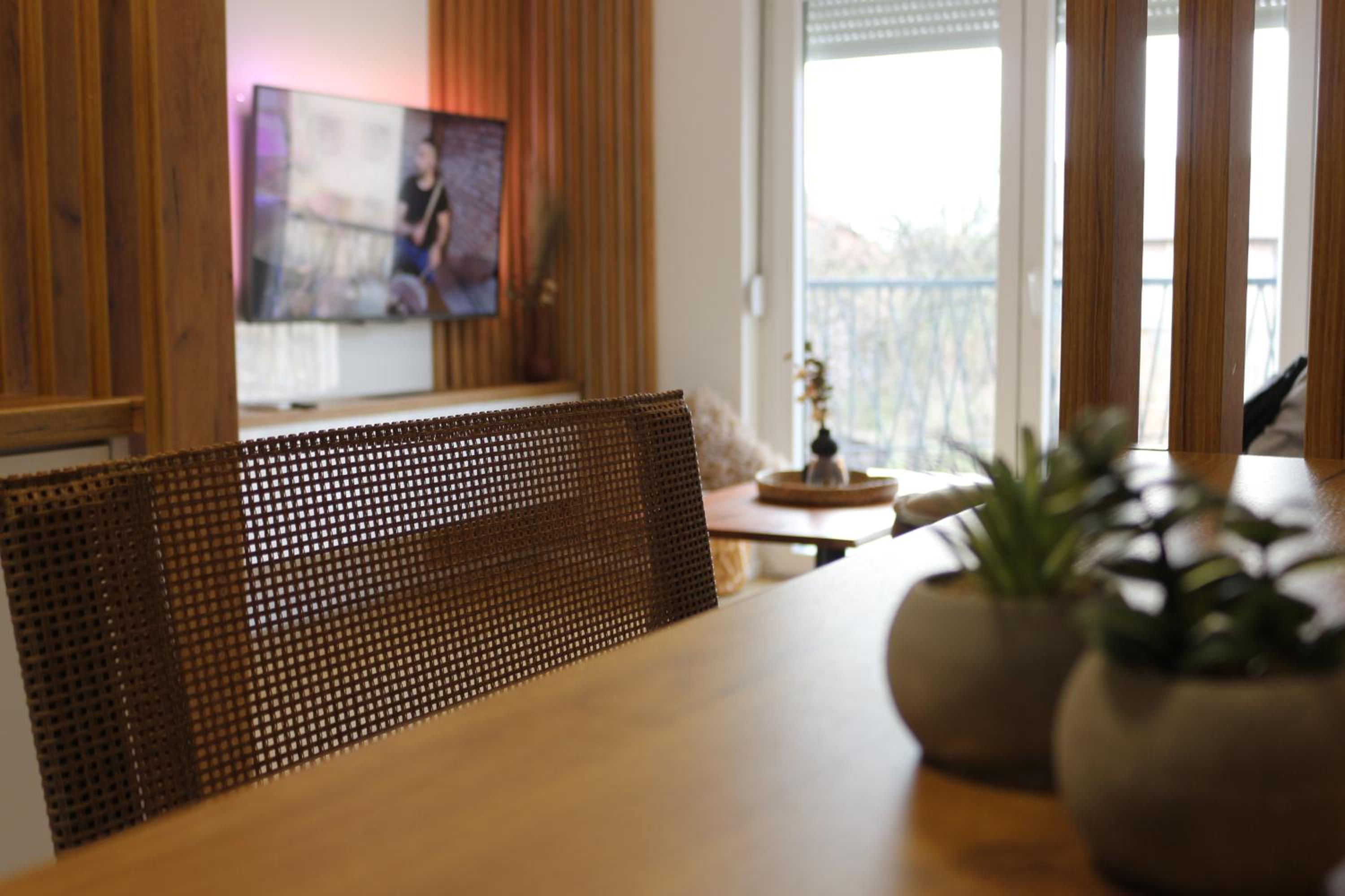 West Wing - Apartmani Živinice