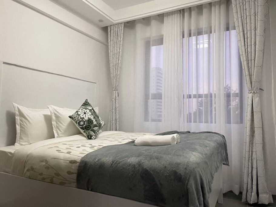 Homely 1bedroom Apartment view 3