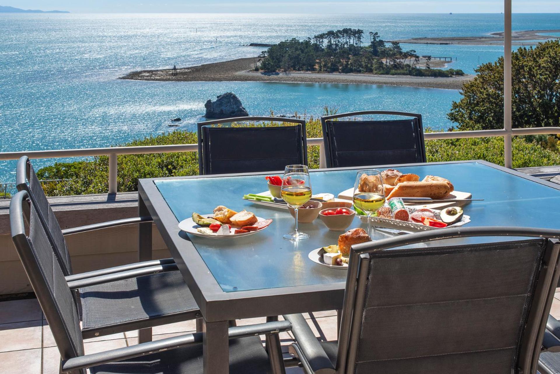 Aquavista - Beautiful Views over Tasman Bay view 4