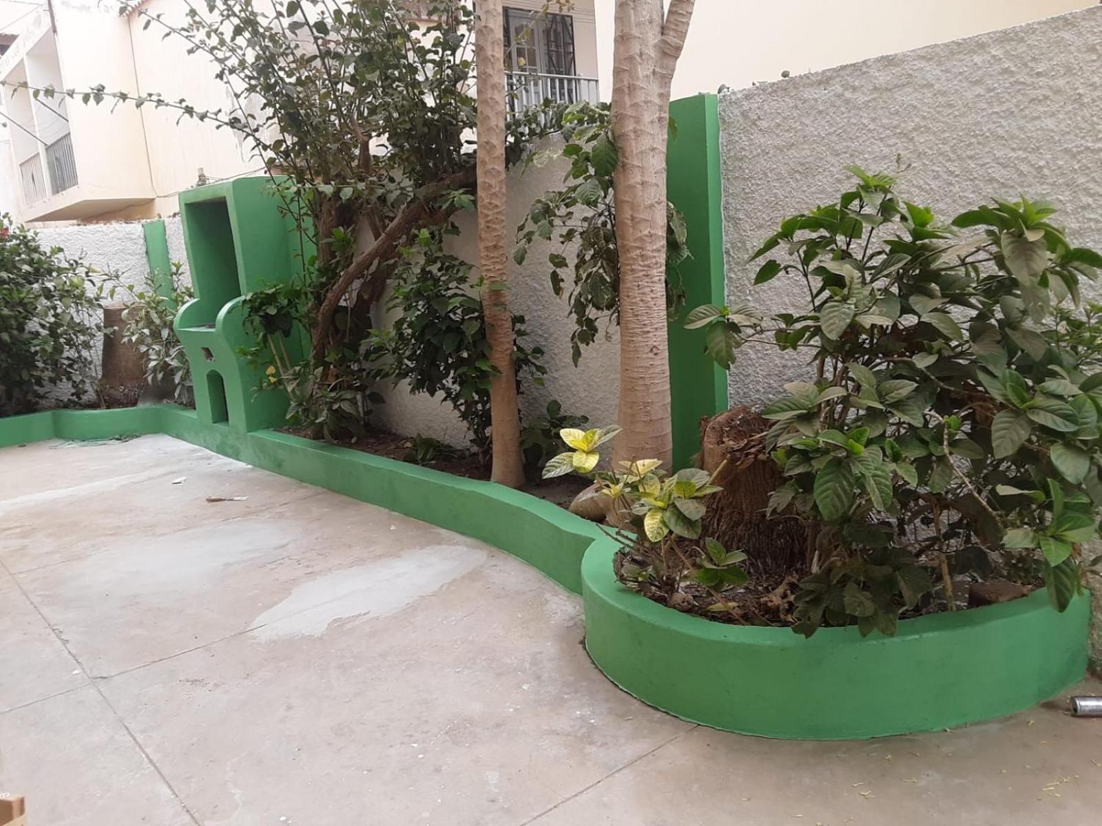 Private surf house & garden, v near beach & town