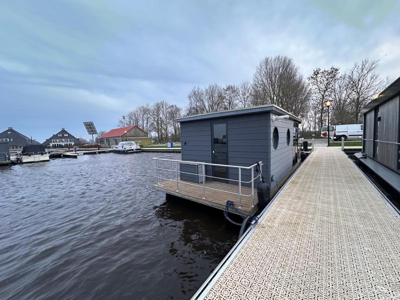 Charming Houseboat in Friesland