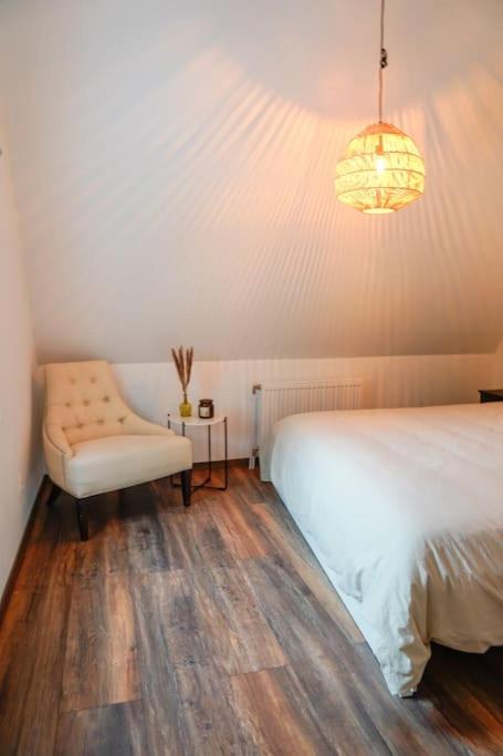 Appartement Familiale avec Jardin au centre de DINANT