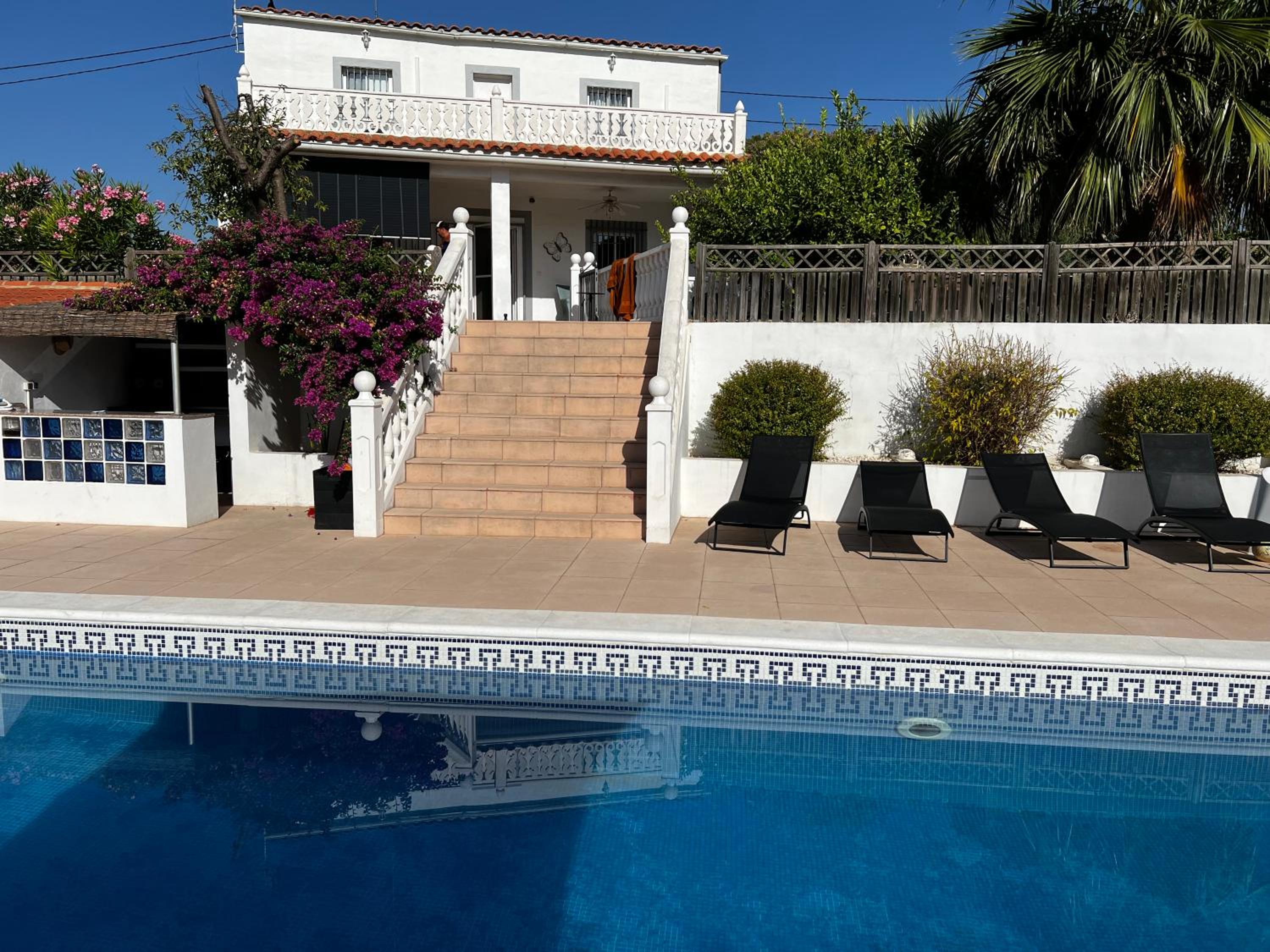 Casa el Girasol, rustig gelegen kindvriendelijke villa 10 p view 5