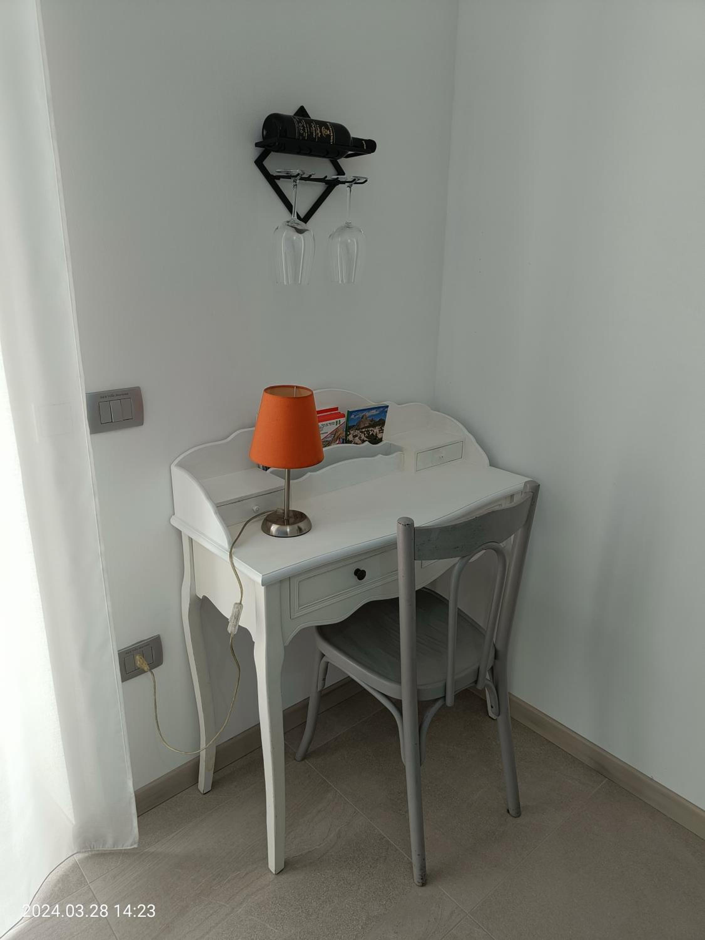 Photo 9