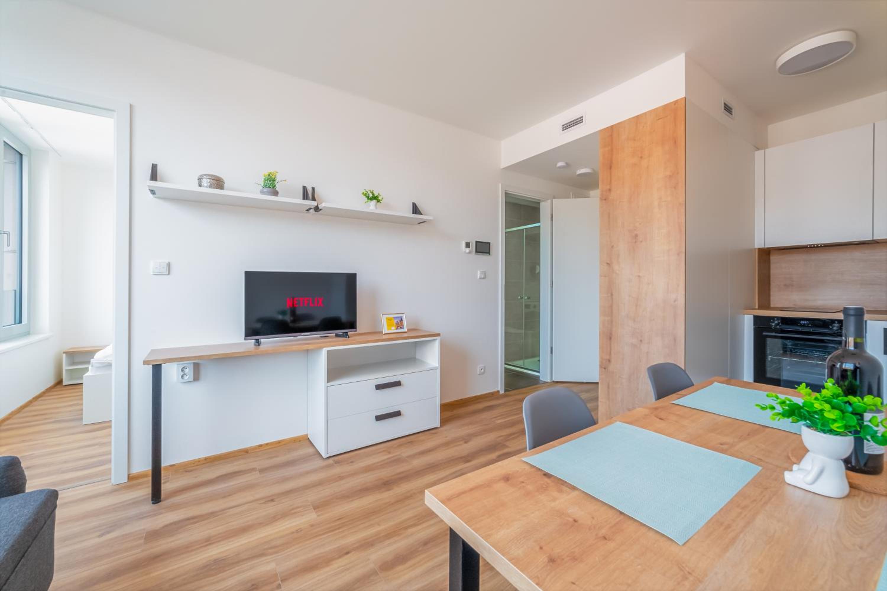 MyMozart Residence by Rentez