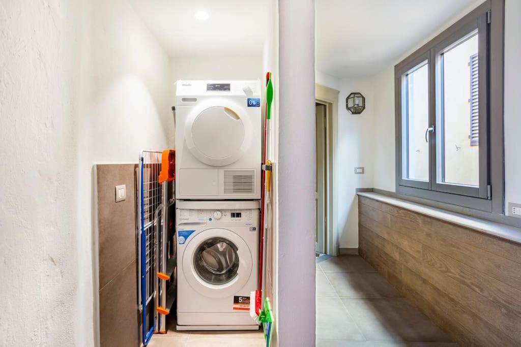 Piazza Pitti - Luxury Apartment -Town Center