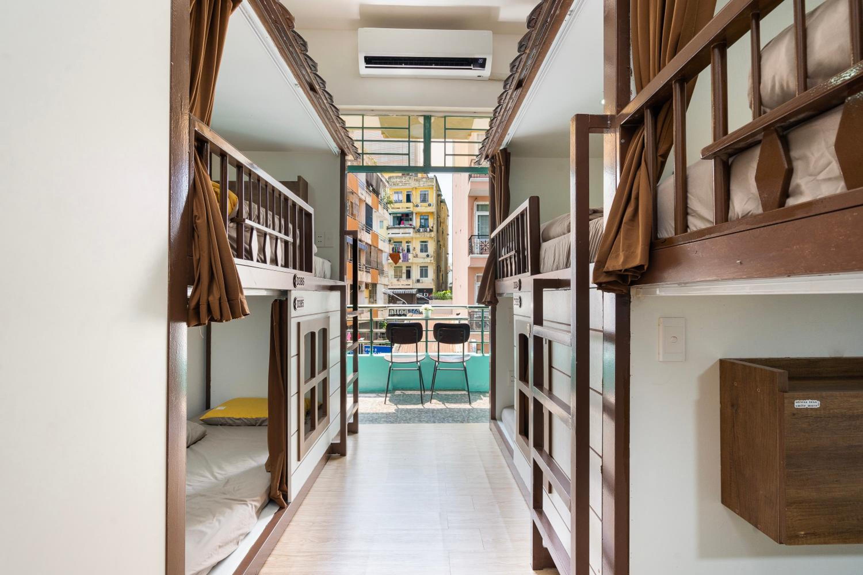 Dorms Bui Vien - Walking street