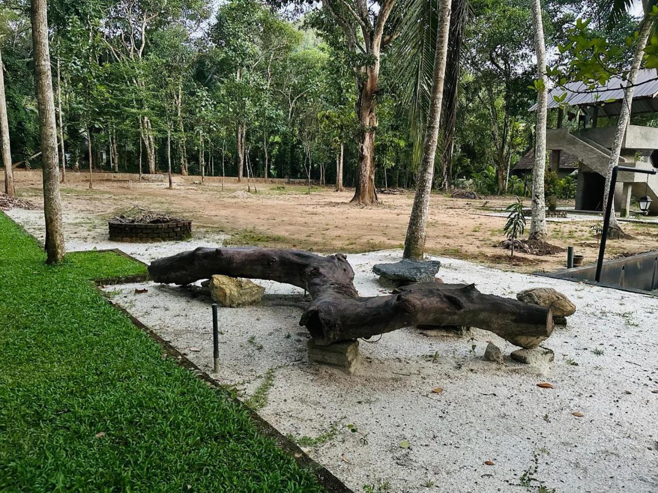 Kumbuk Yaaya Bungalow
