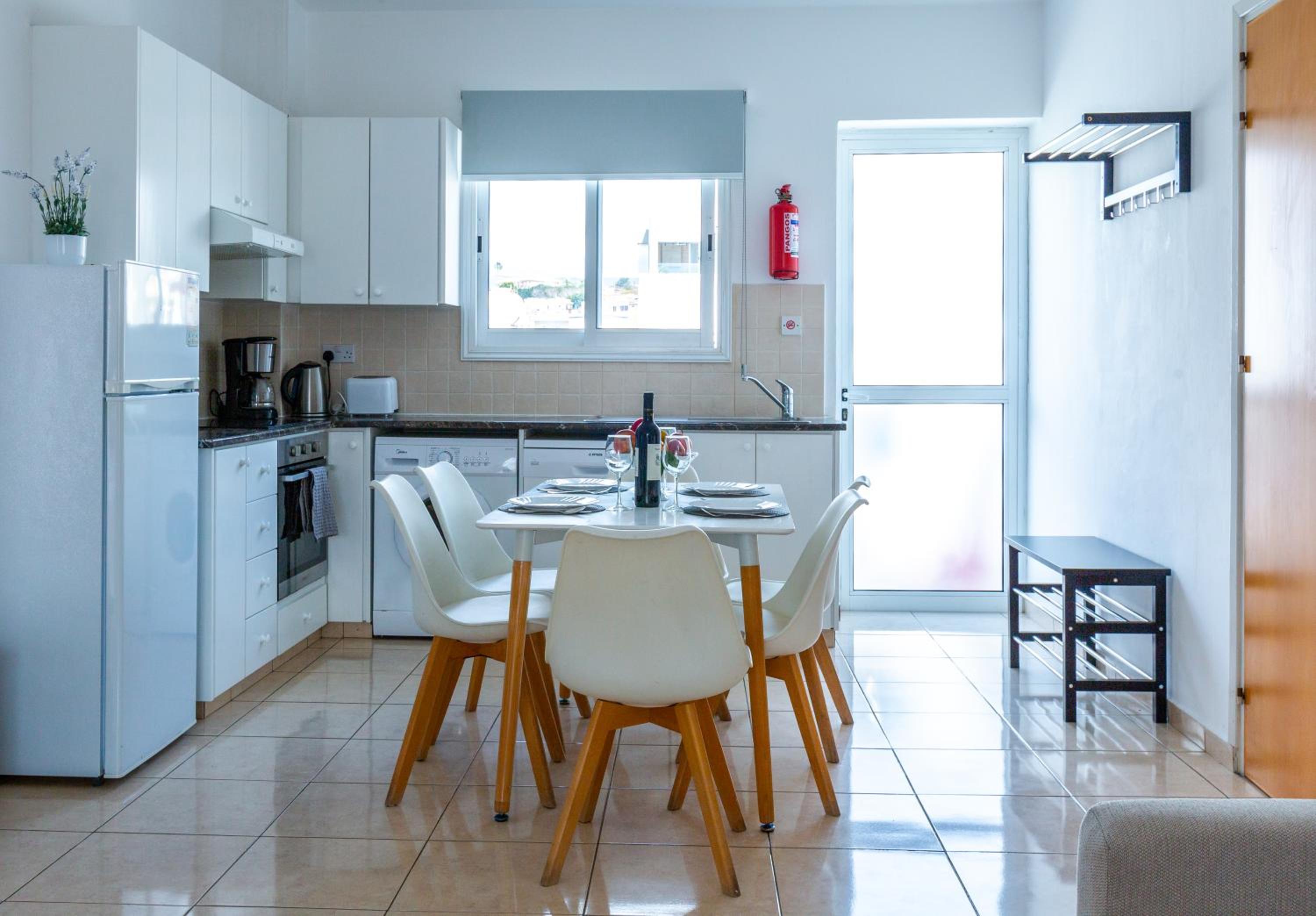 Beautiful 2 bed apartment in Paphos Cyprus