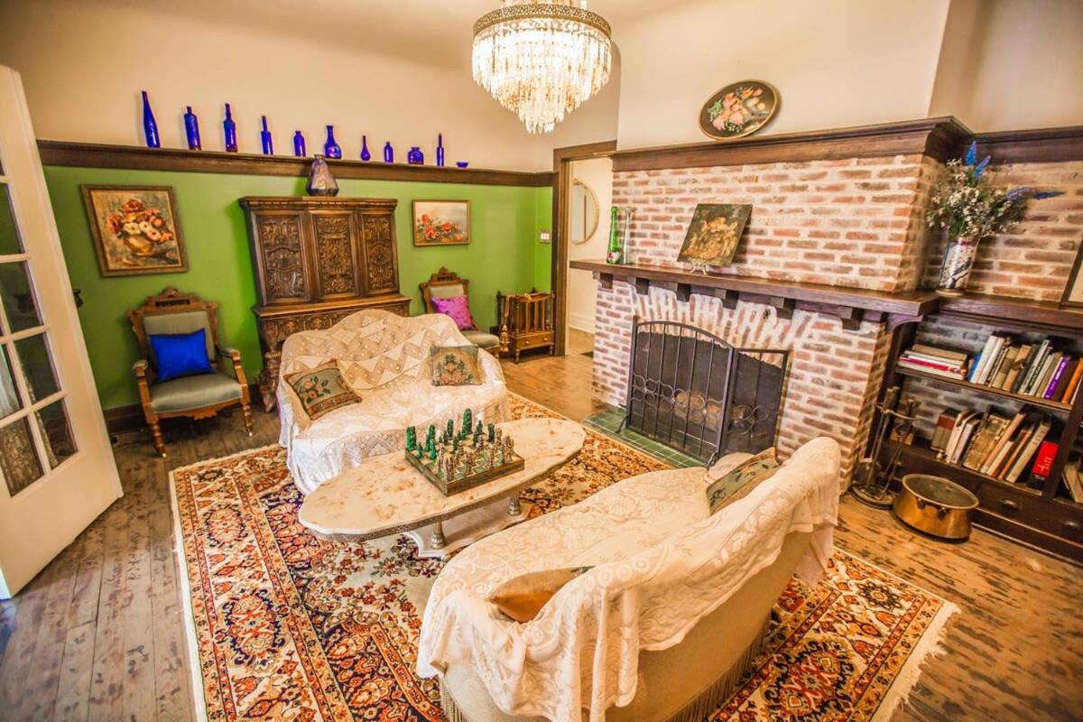 Luxury waterfront fairytale themed home - Carmen Elisabeth - Property Image 5