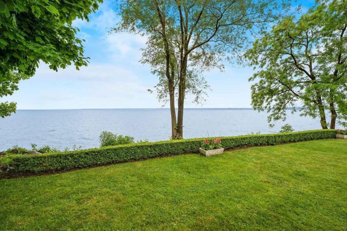 Luxury waterfront fairytale themed home - Carmen Elisabeth