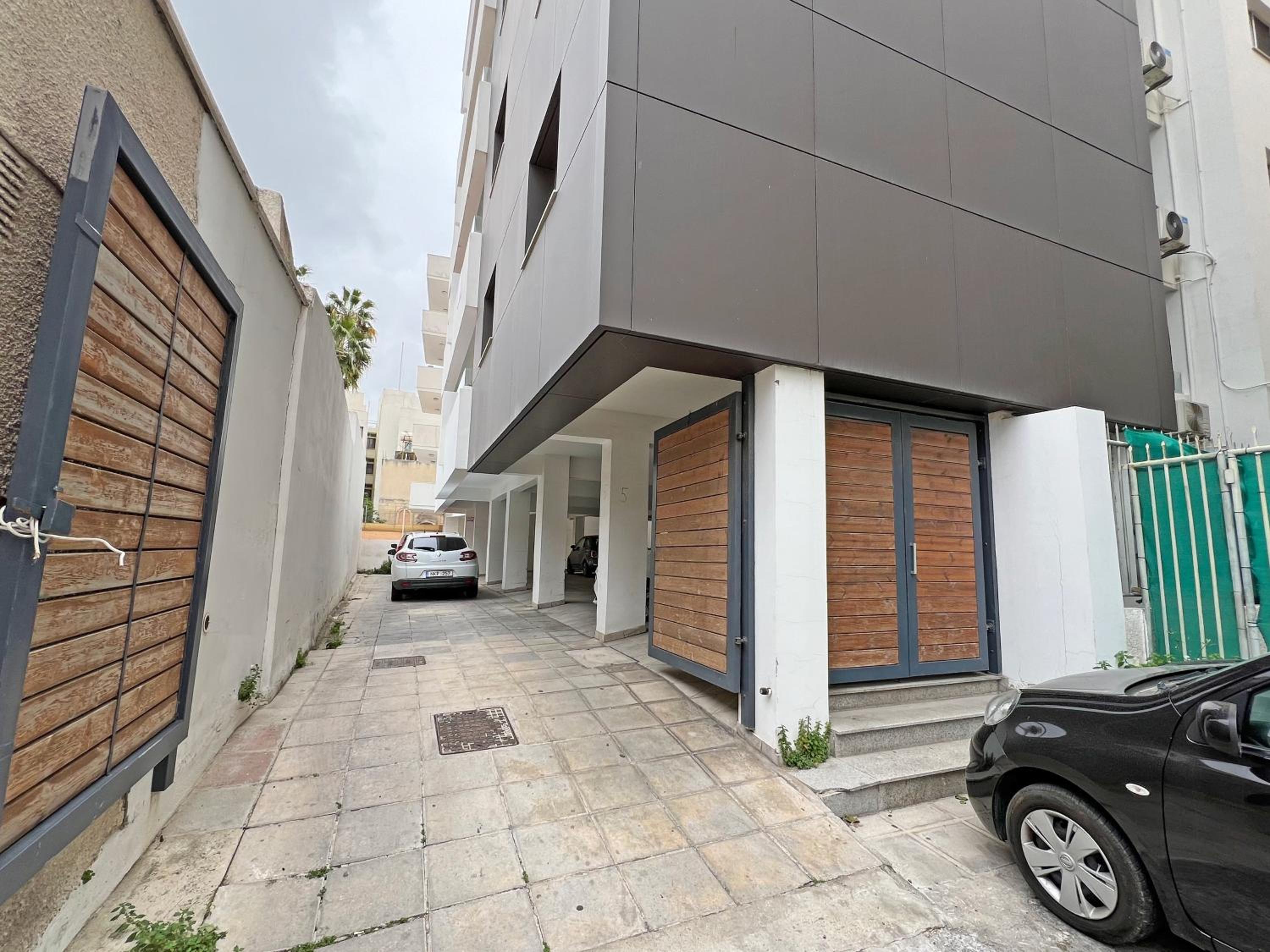 Albert's Apartment Center 202B