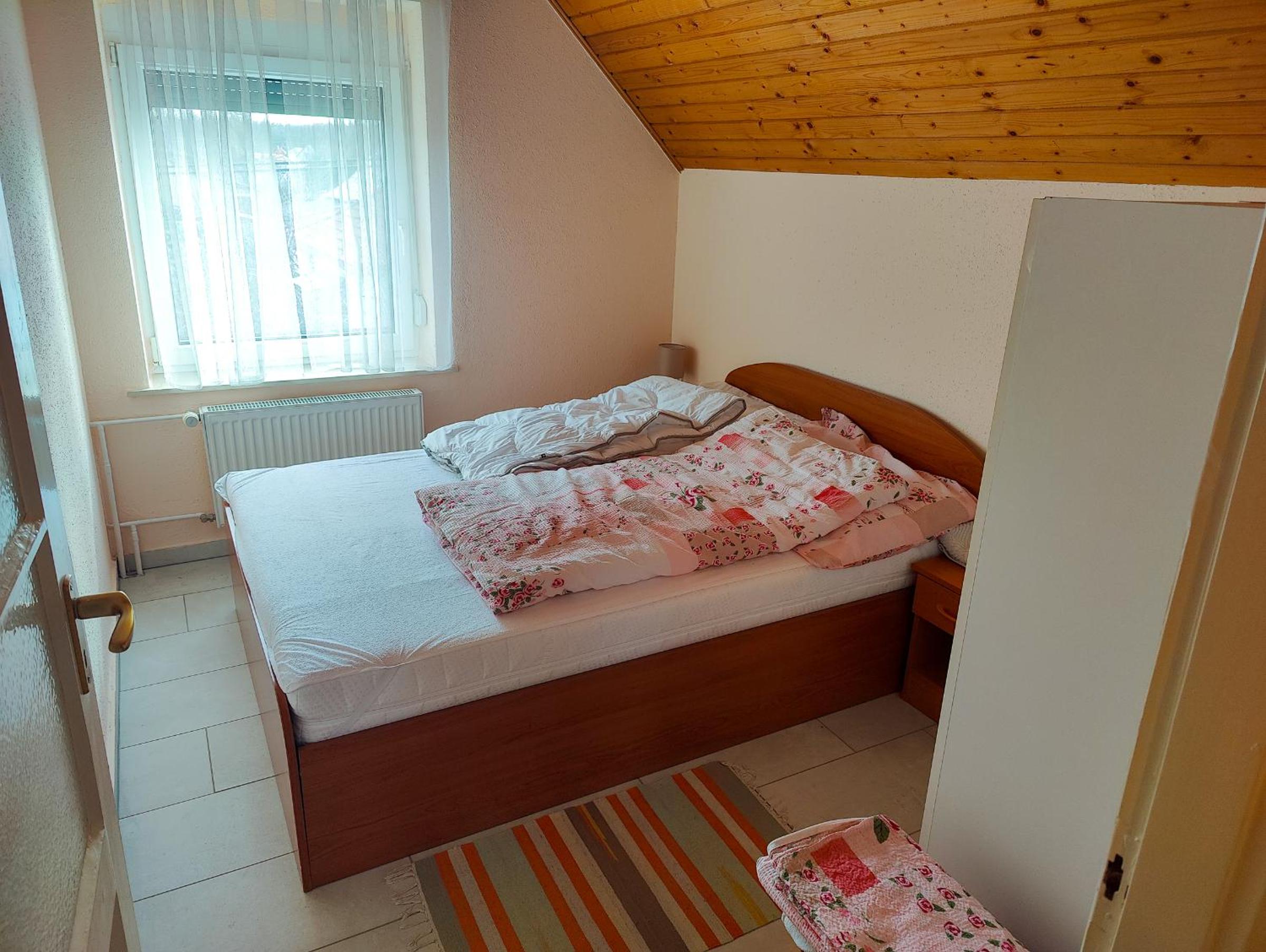 Attila apartman - Szabadság út view 5