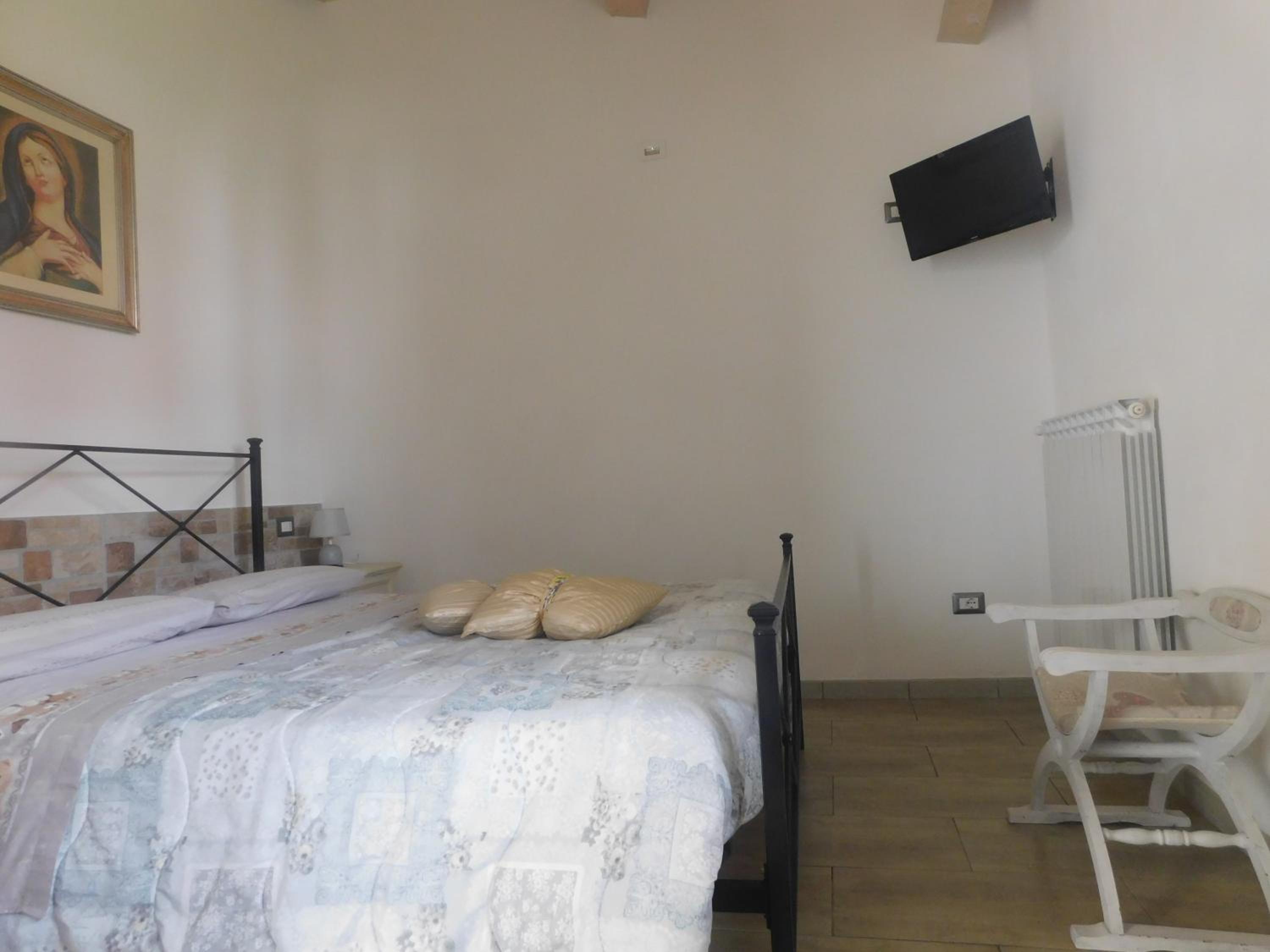 Photo 42