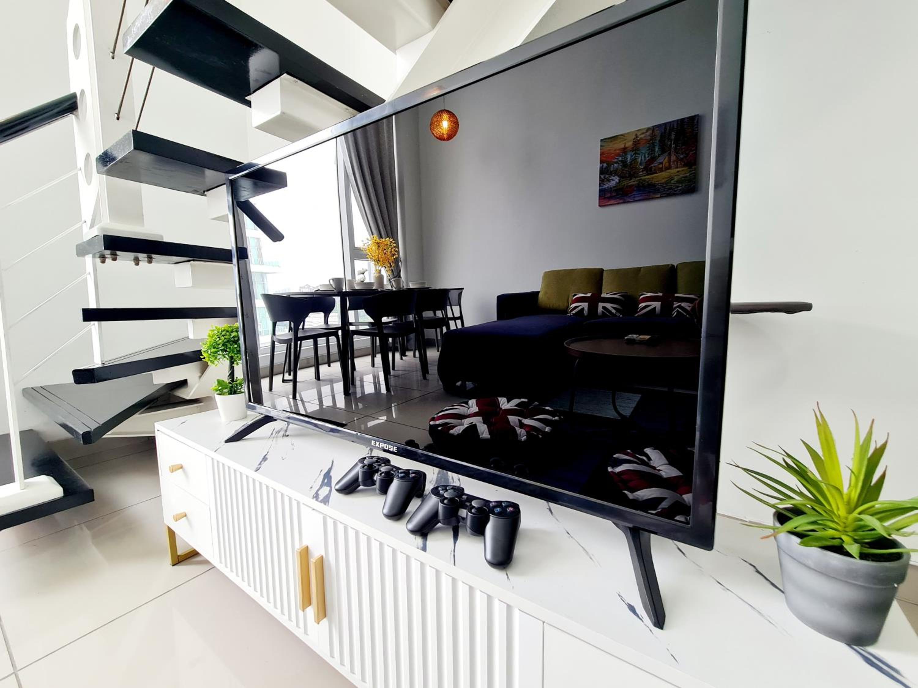 2 Bedroom Duplex 9 Guest Scott Garden Old Klang Road, Mid-Valley, Bangsar, Bangsar South, Taman Desa, Kuchai Lama, Pearl Point, Kuala Lumpur