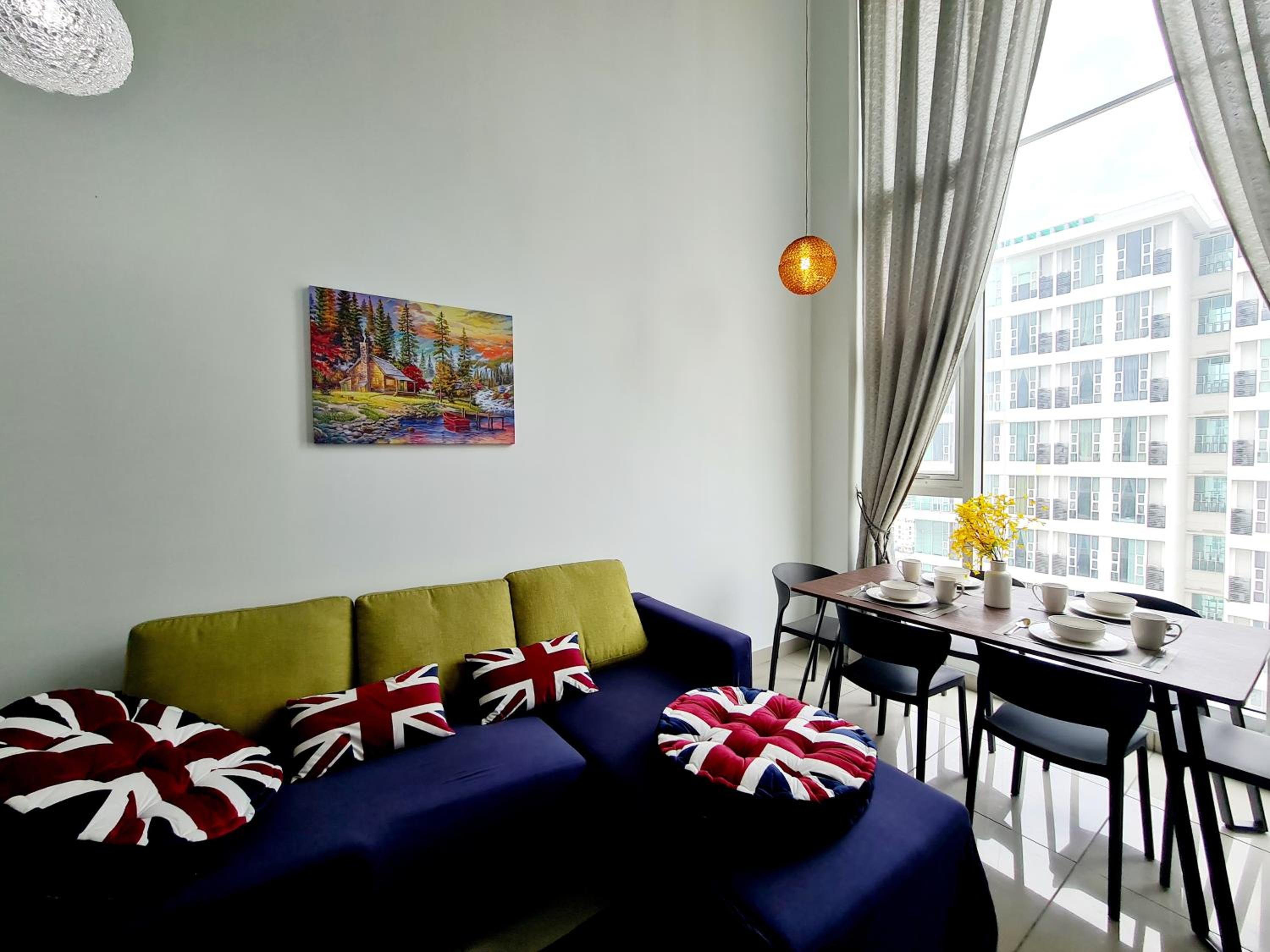 2 Bedroom Duplex 9 Guest Scott Garden Old Klang Road, Mid-Valley, Bangsar, Bangsar South, Taman Desa, Kuchai Lama, Pearl Point, Kuala Lumpur