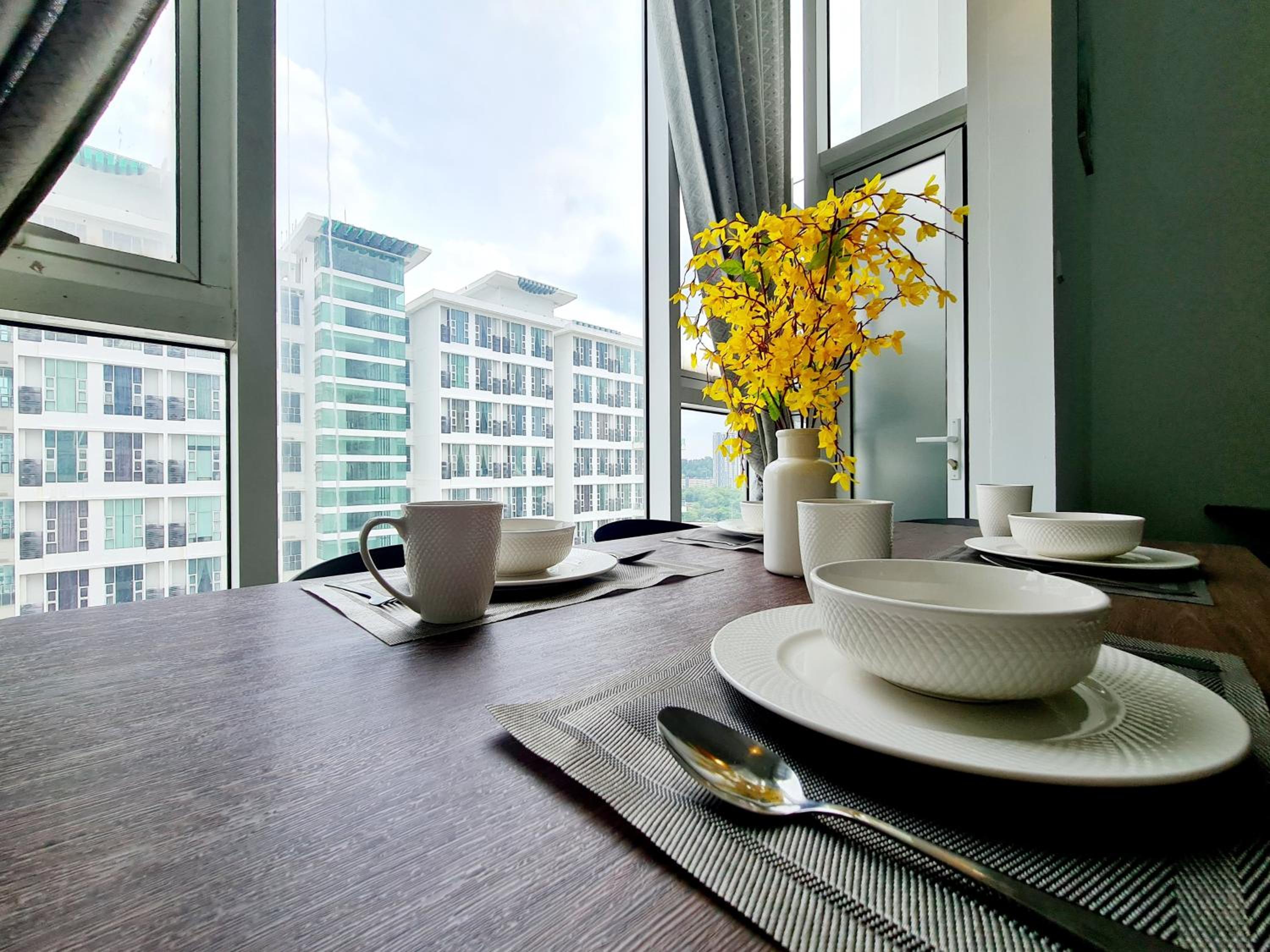 2 Bedroom Duplex 9 Guest Scott Garden Old Klang Road, Mid-Valley, Bangsar, Bangsar South, Taman Desa, Kuchai Lama, Pearl Point, Kuala Lumpur