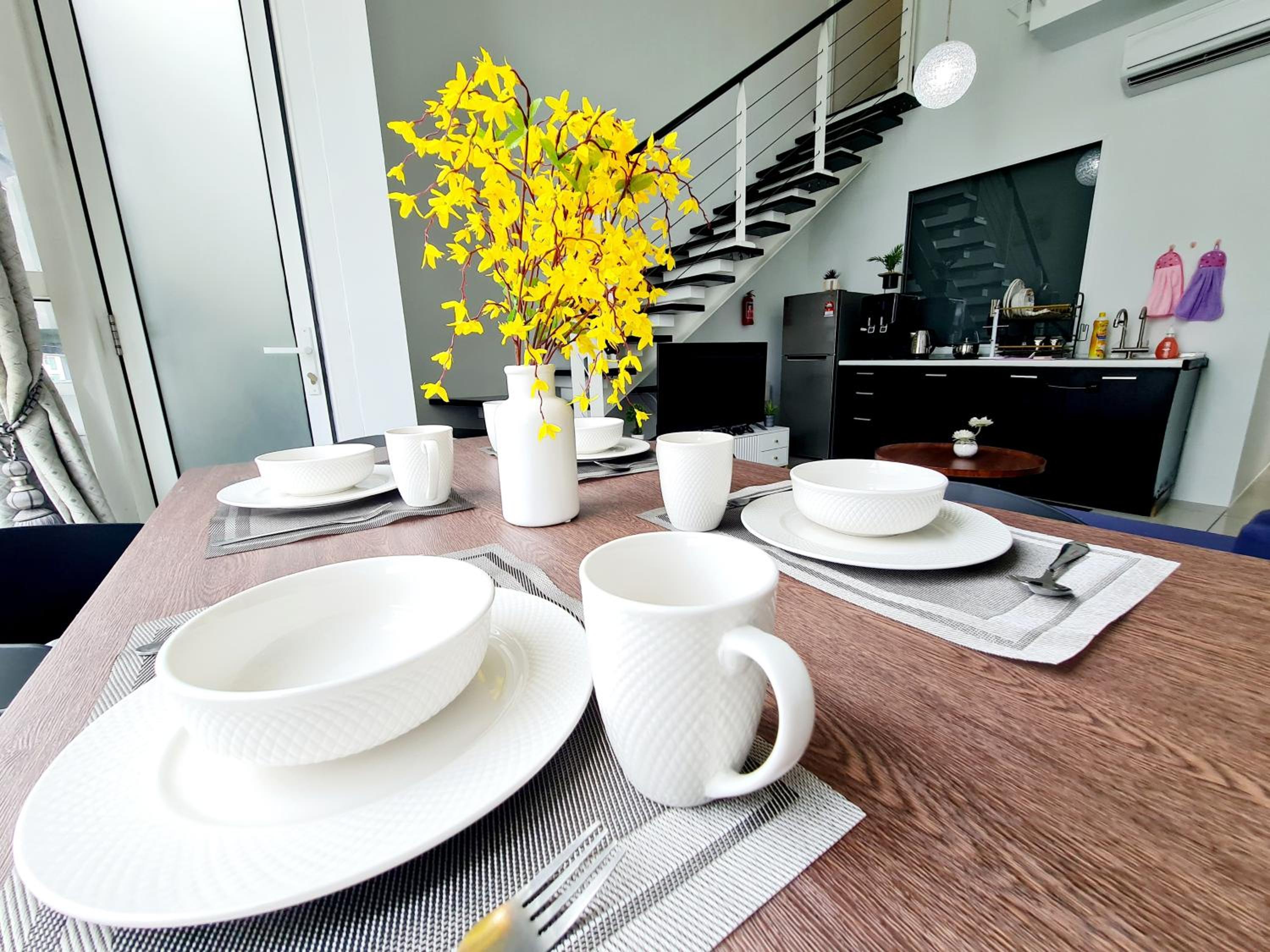 2 Bedroom Duplex 9 Guest Scott Garden Old Klang Road, Mid-Valley, Bangsar, Bangsar South, Taman Desa, Kuchai Lama, Pearl Point, Kuala Lumpur