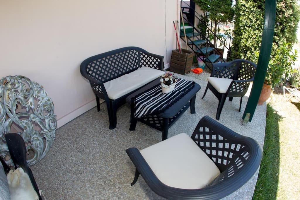 Kostas Apartment Amoudara