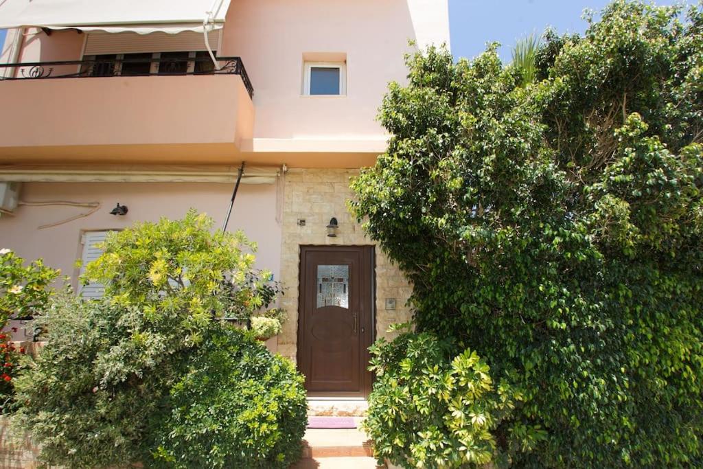 Kostas Apartment Amoudara