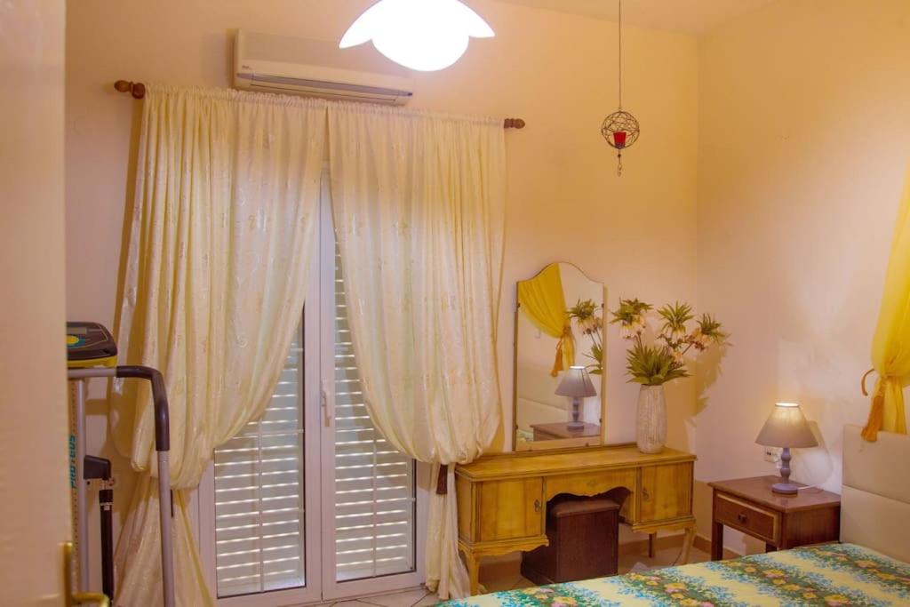 Kostas Apartment Amoudara