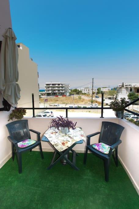 Kostas Apartment Amoudara