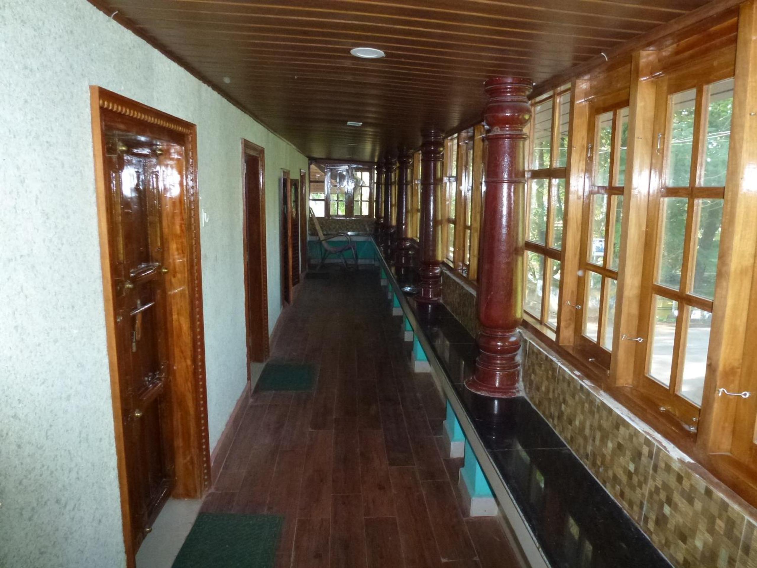 Photo 13
