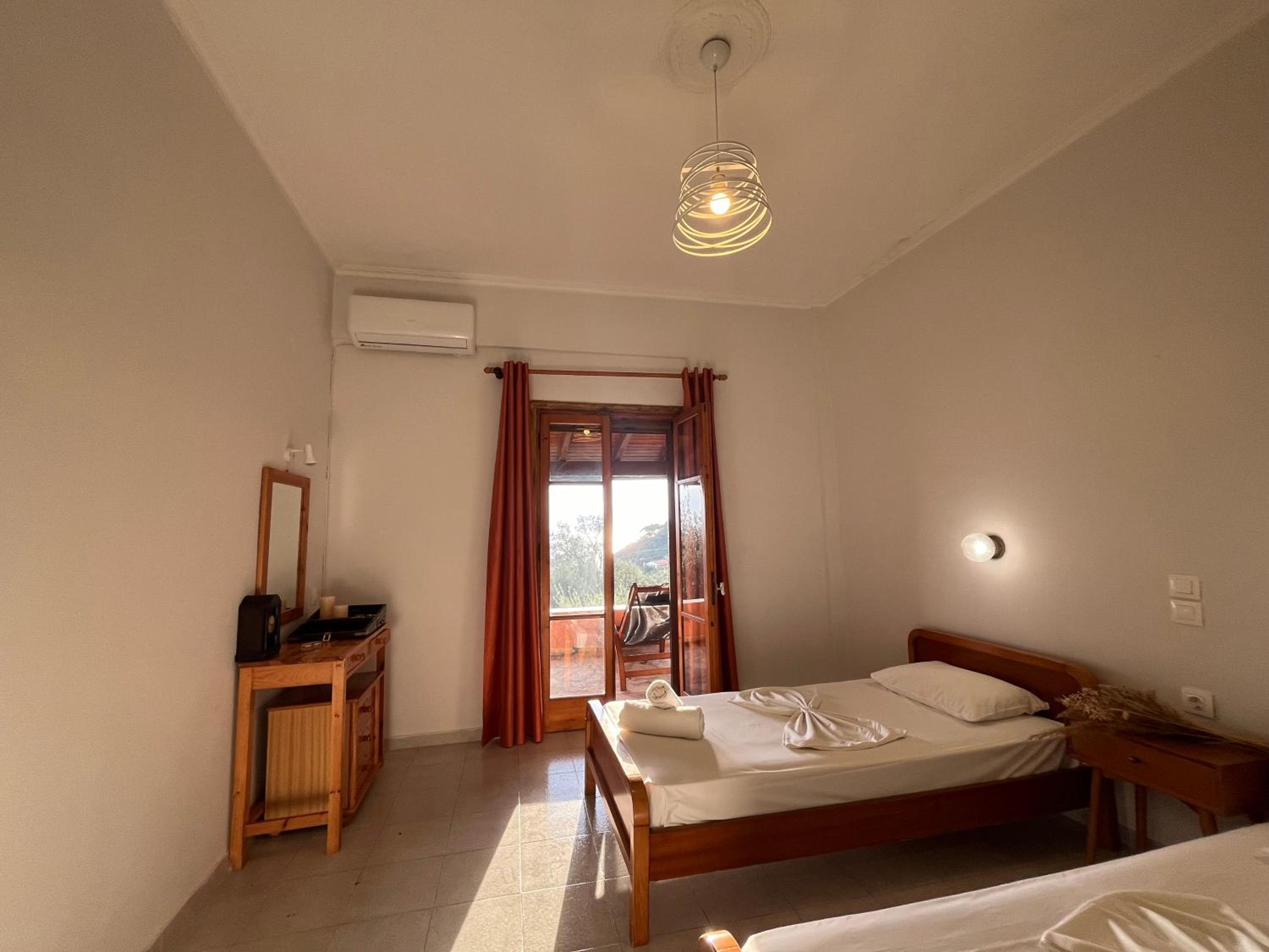 Papadatos Apts With Amazing View - 5mins from the beach view 5
