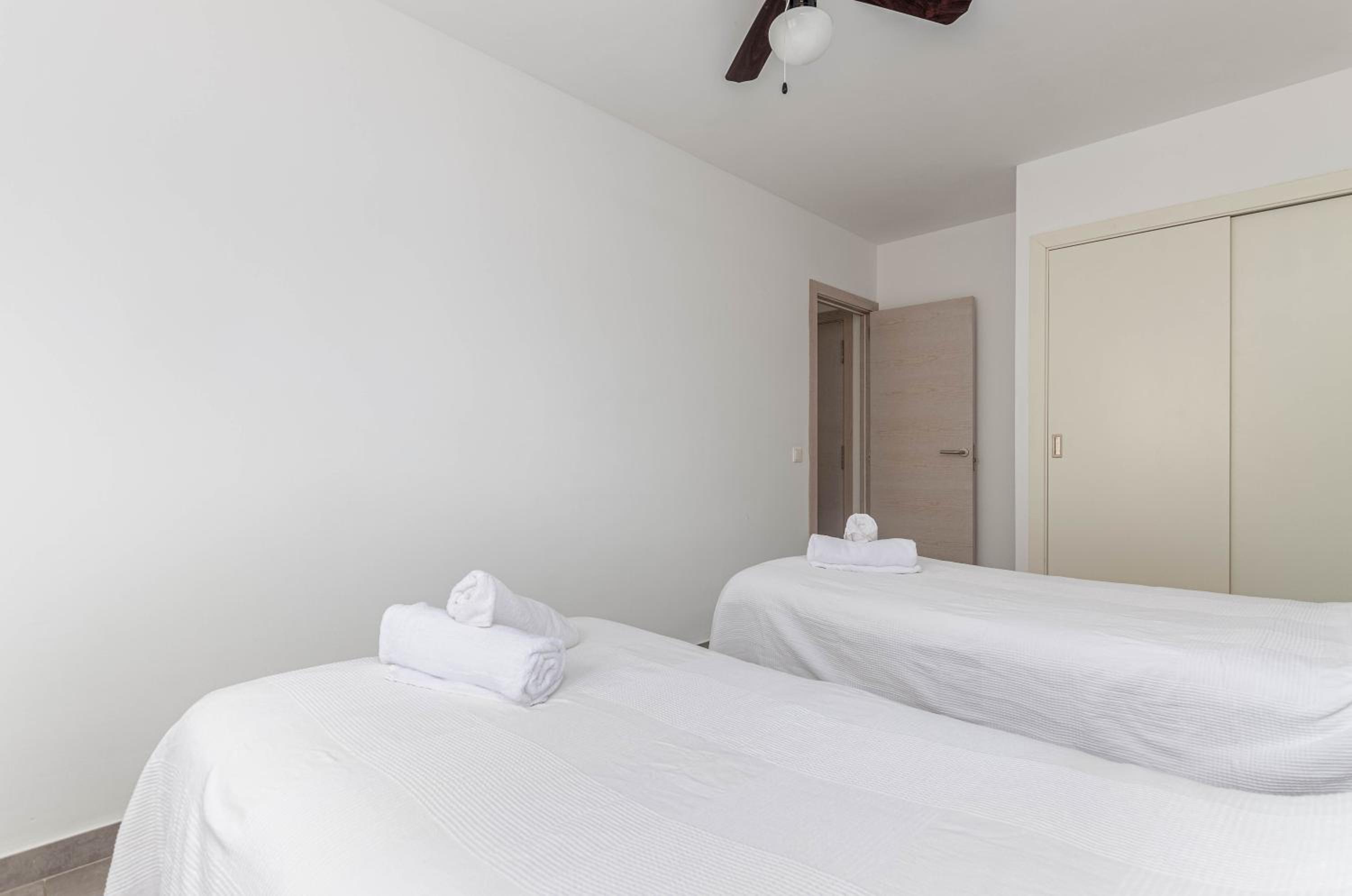 Acapulco Apartments