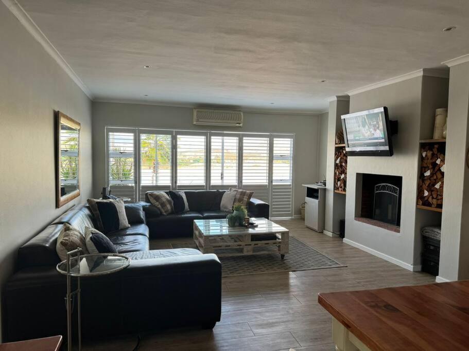 Clanwilliam Waterside Villa, photo 28