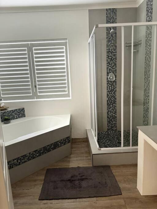 Clanwilliam Waterside Villa, photo 18