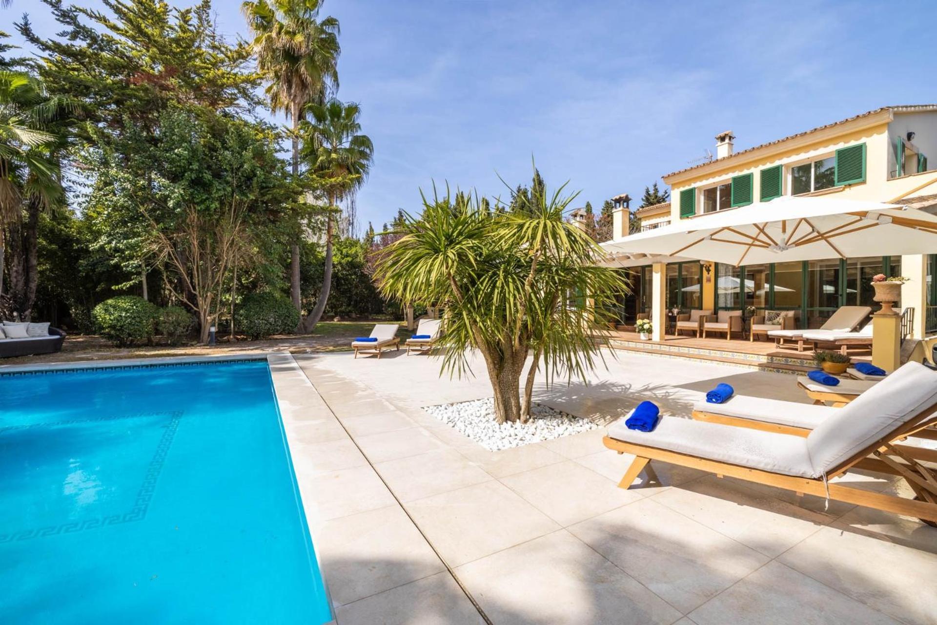 Finca Santa Maria Near Palma