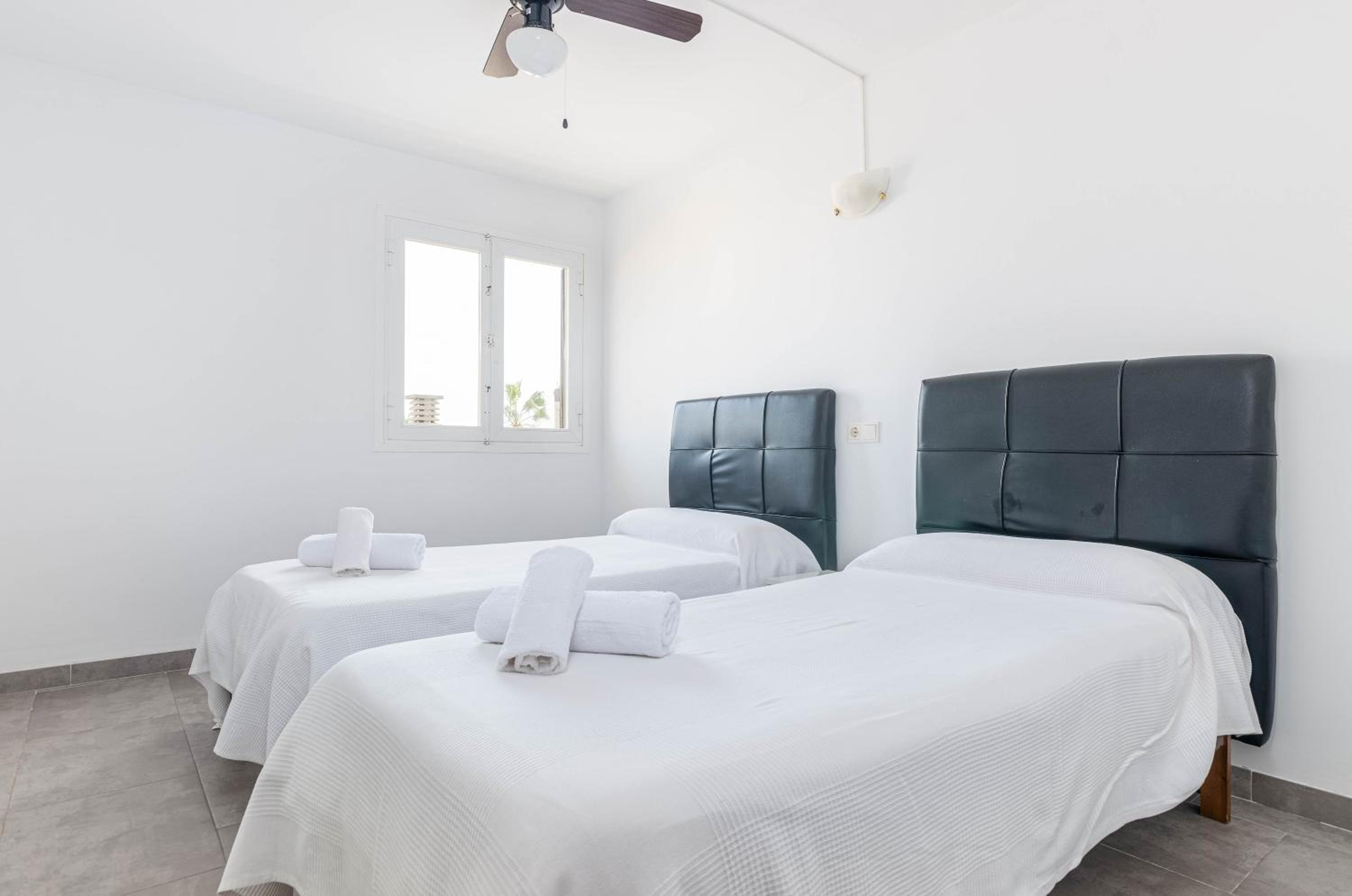 Acapulco Apartments
