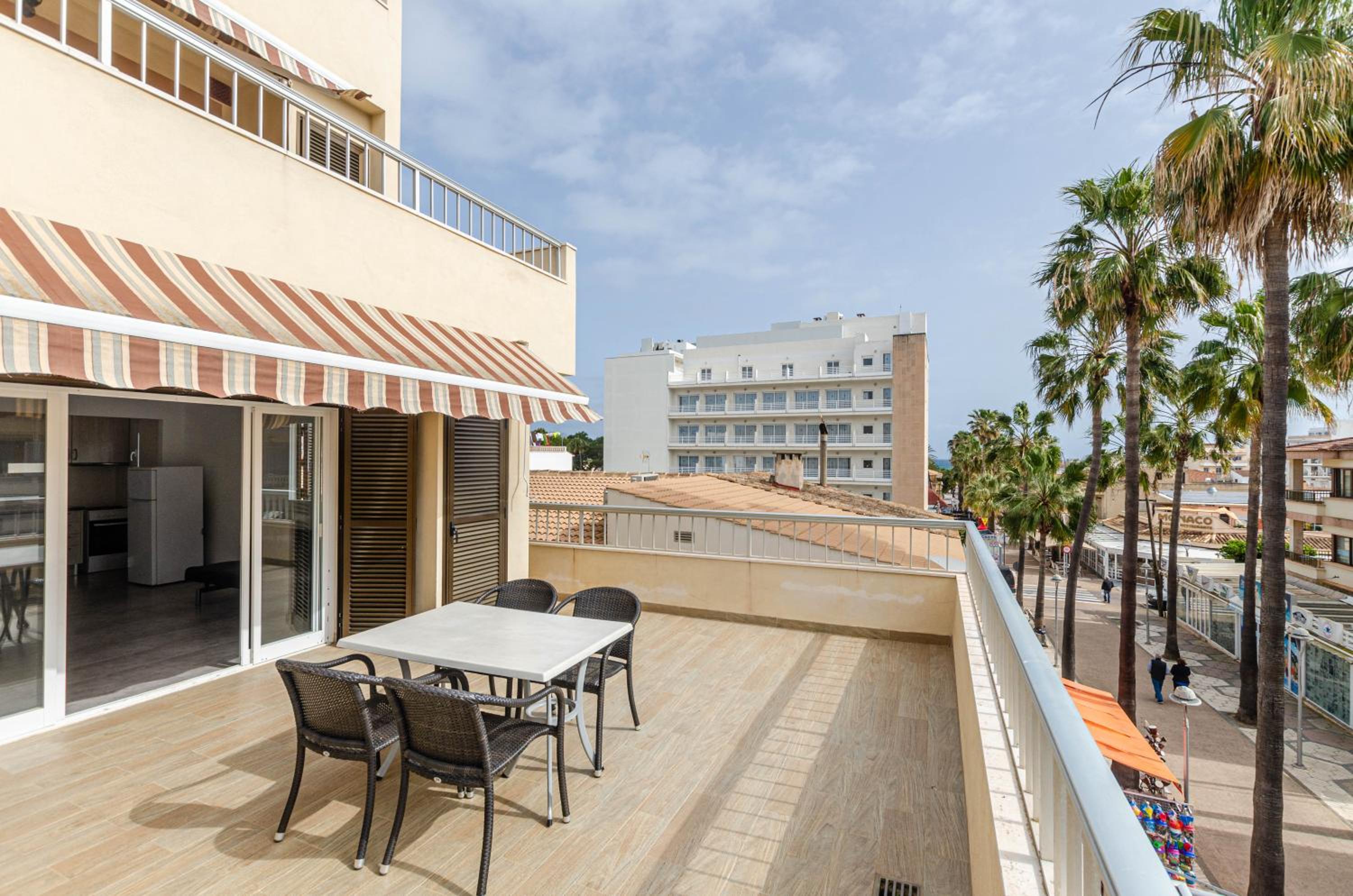 Acapulco Apartments