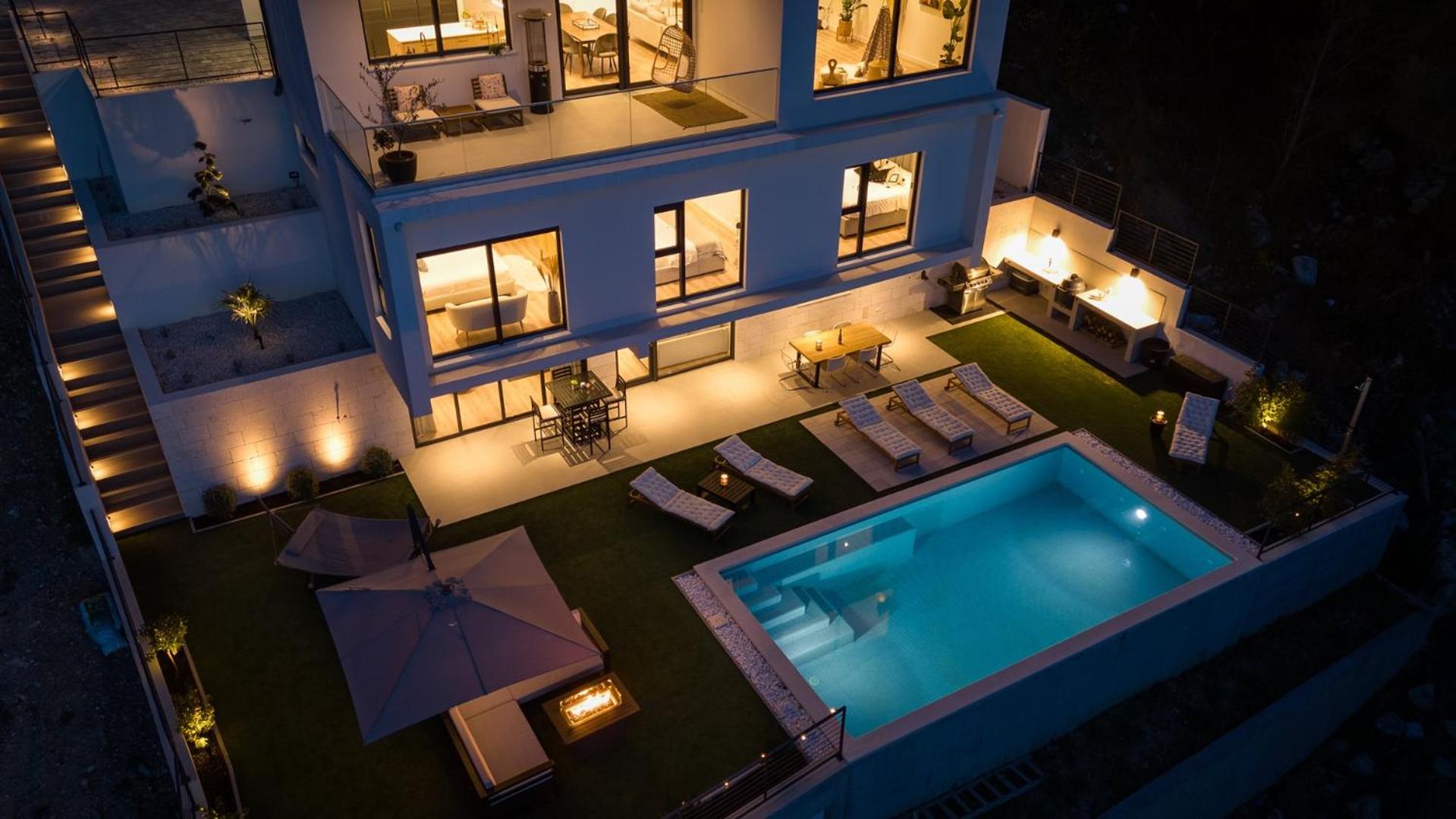 Villa Sunset Split overviewing Split and Podstrana bay view 3