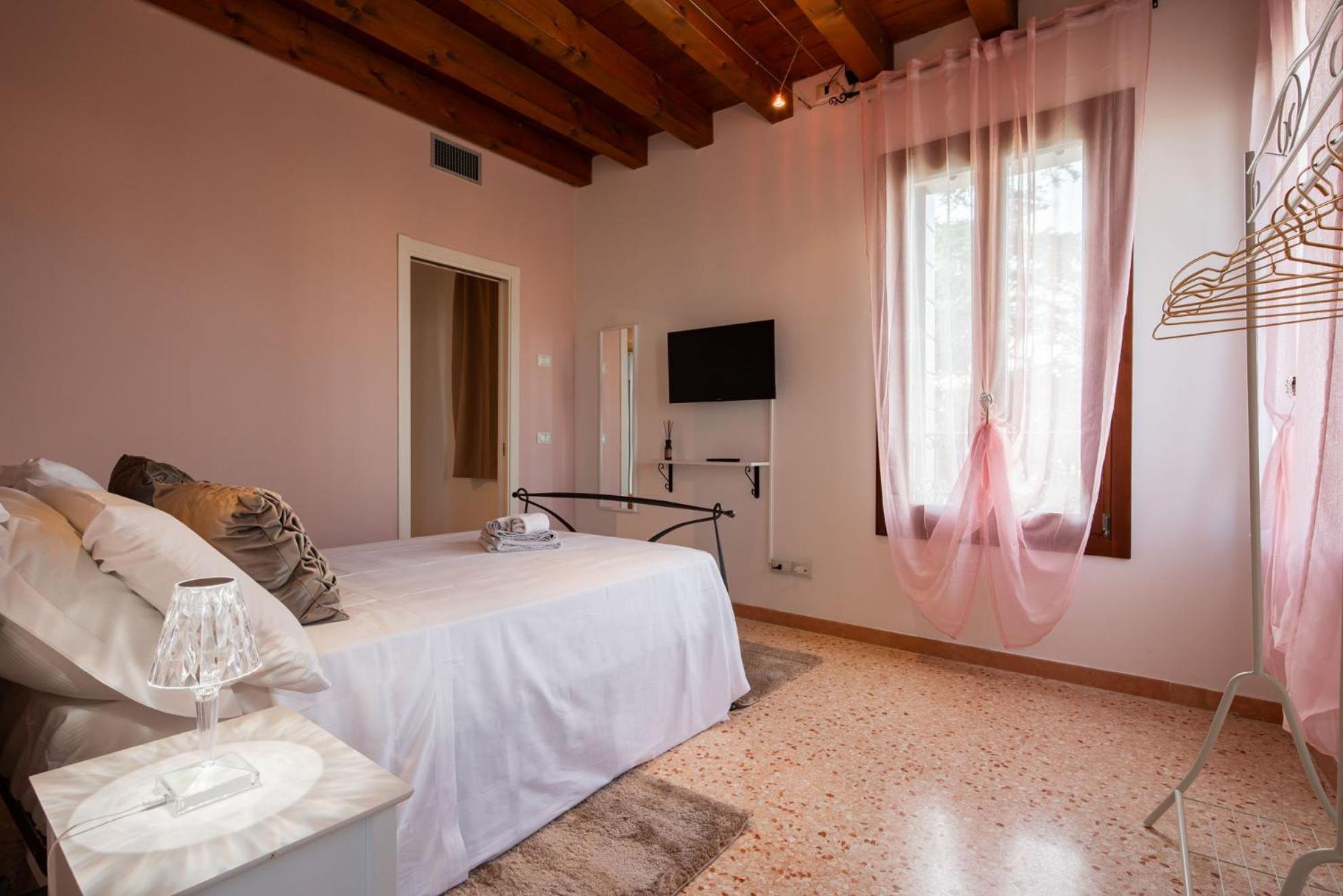 Villa Venice Carnival - Wellness