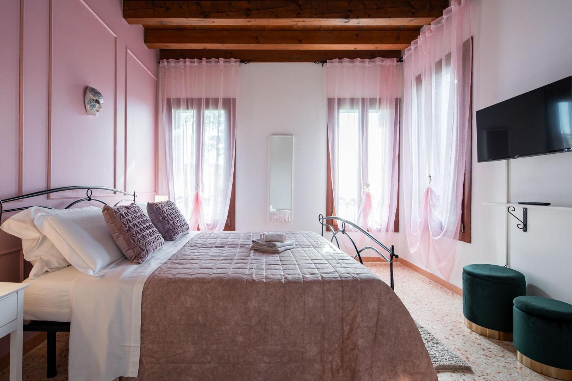 Villa Venice Carnival - Wellness