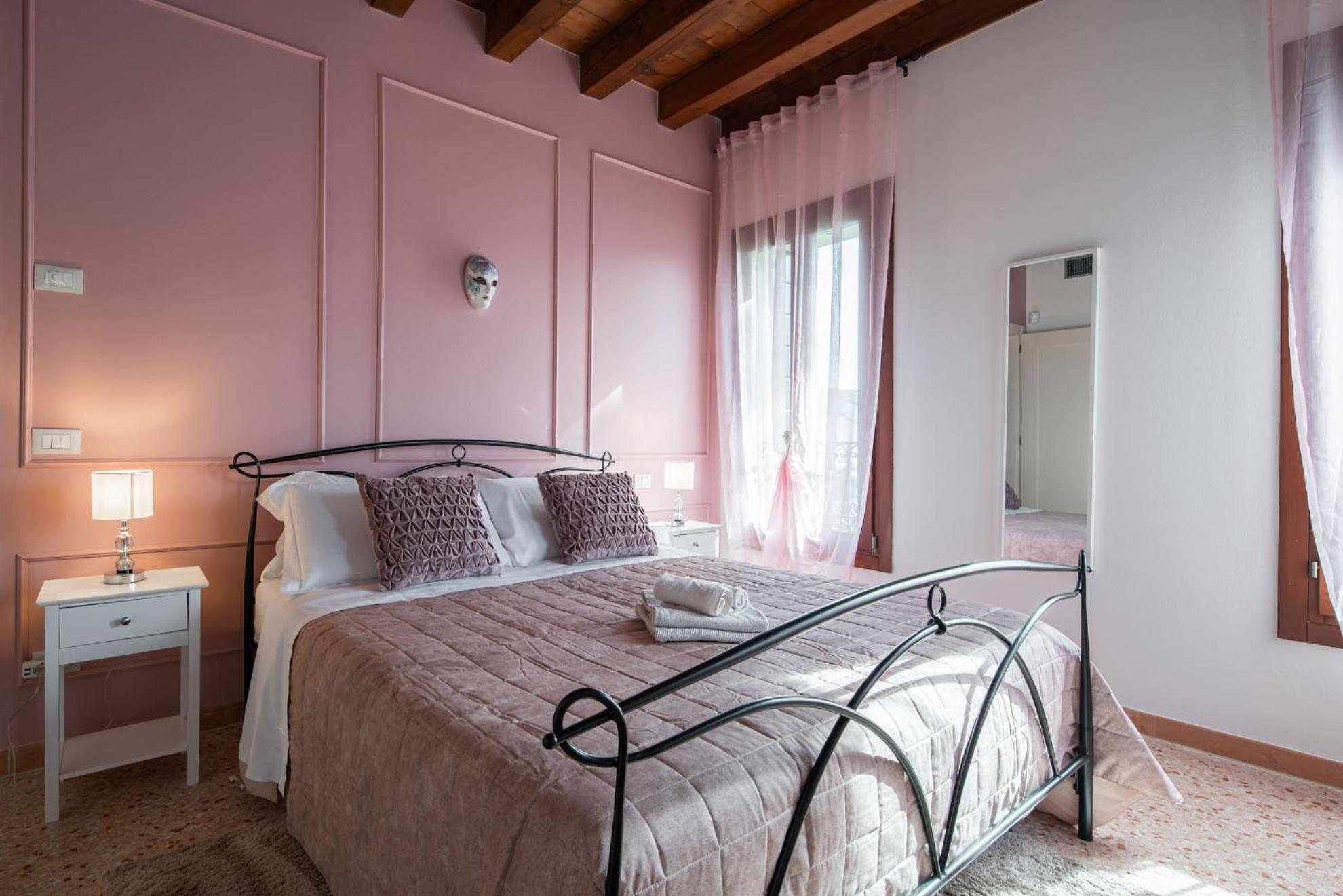 Villa Venice Carnival - Wellness