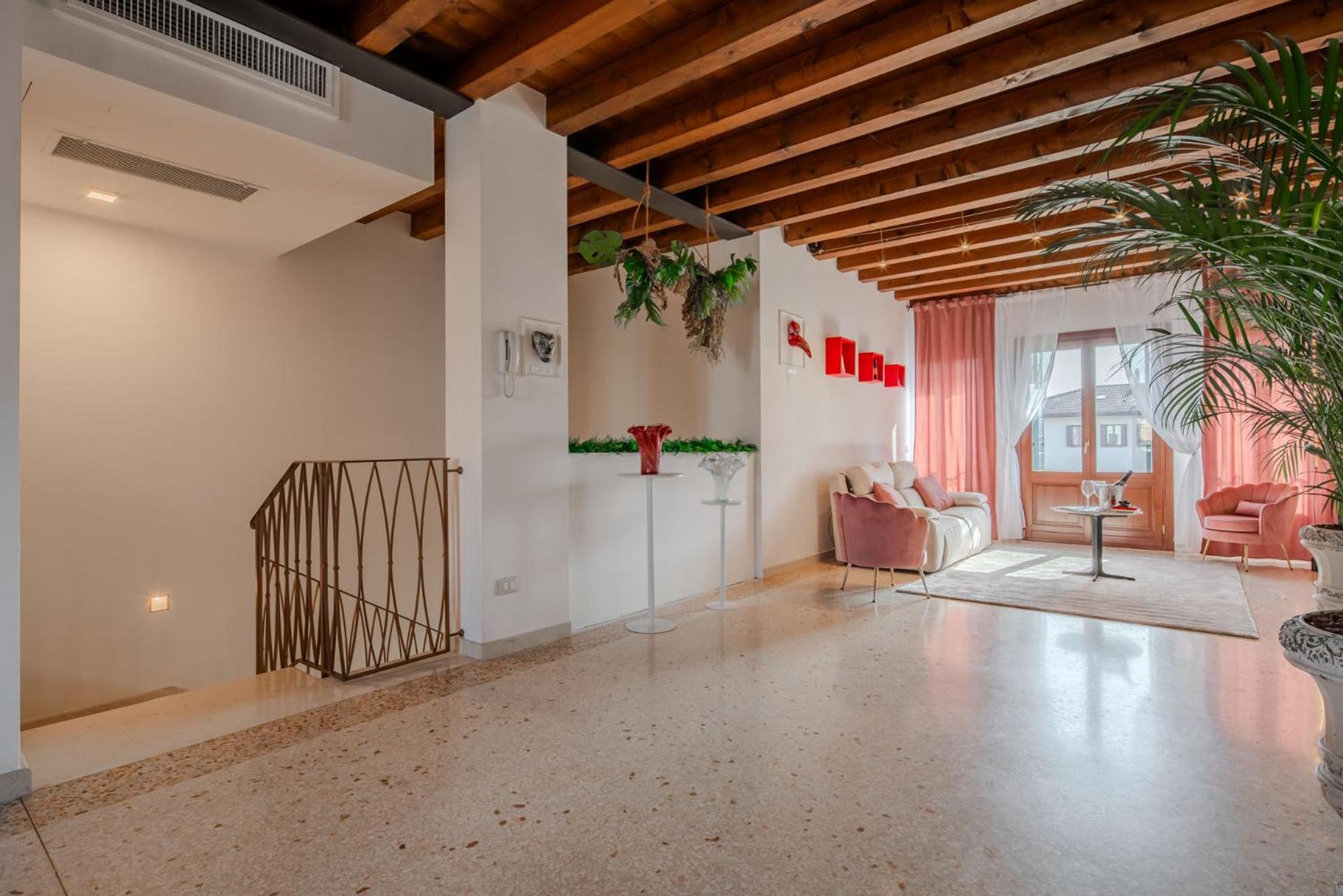 Villa Venice Carnival - Wellness