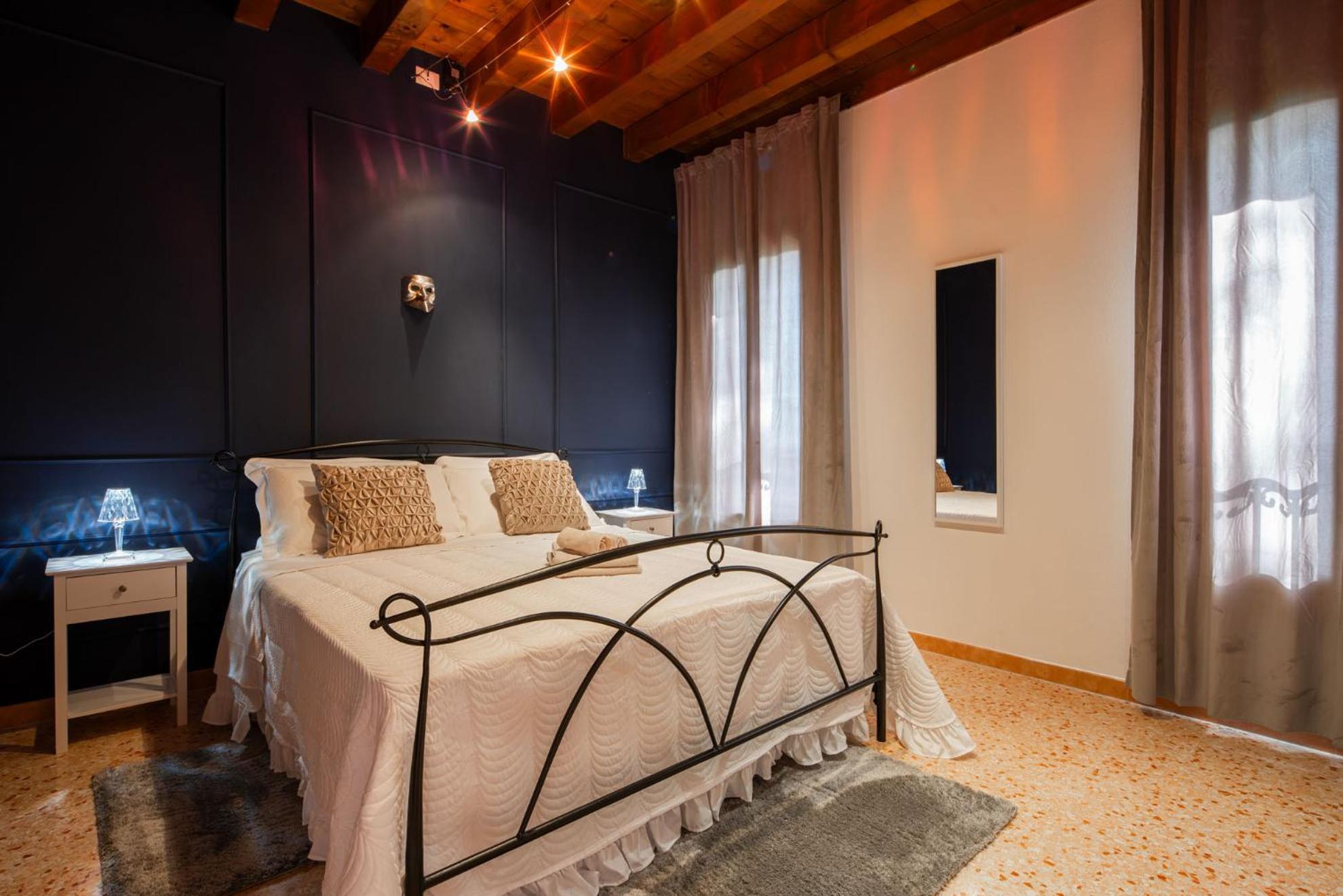 Villa Venice Carnival - Wellness