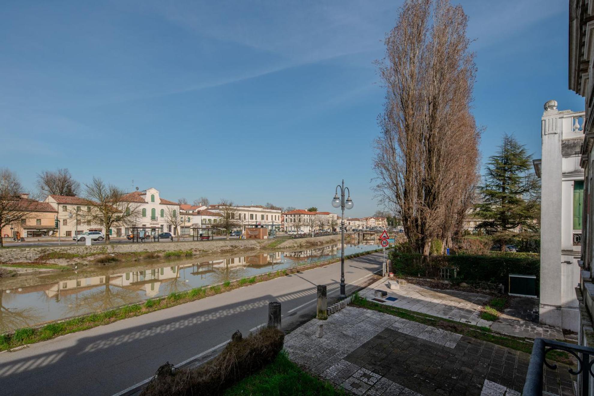 Villa Venice Carnival - Wellness