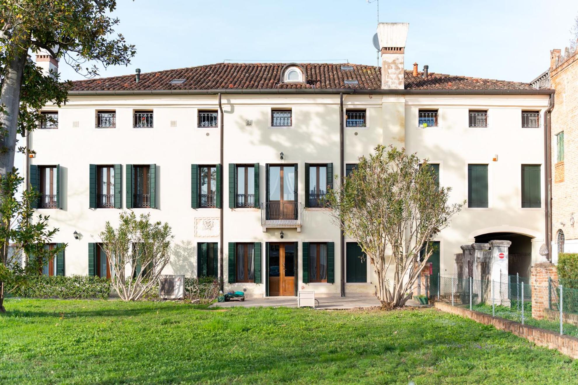 Villa Venice Carnival - Wellness