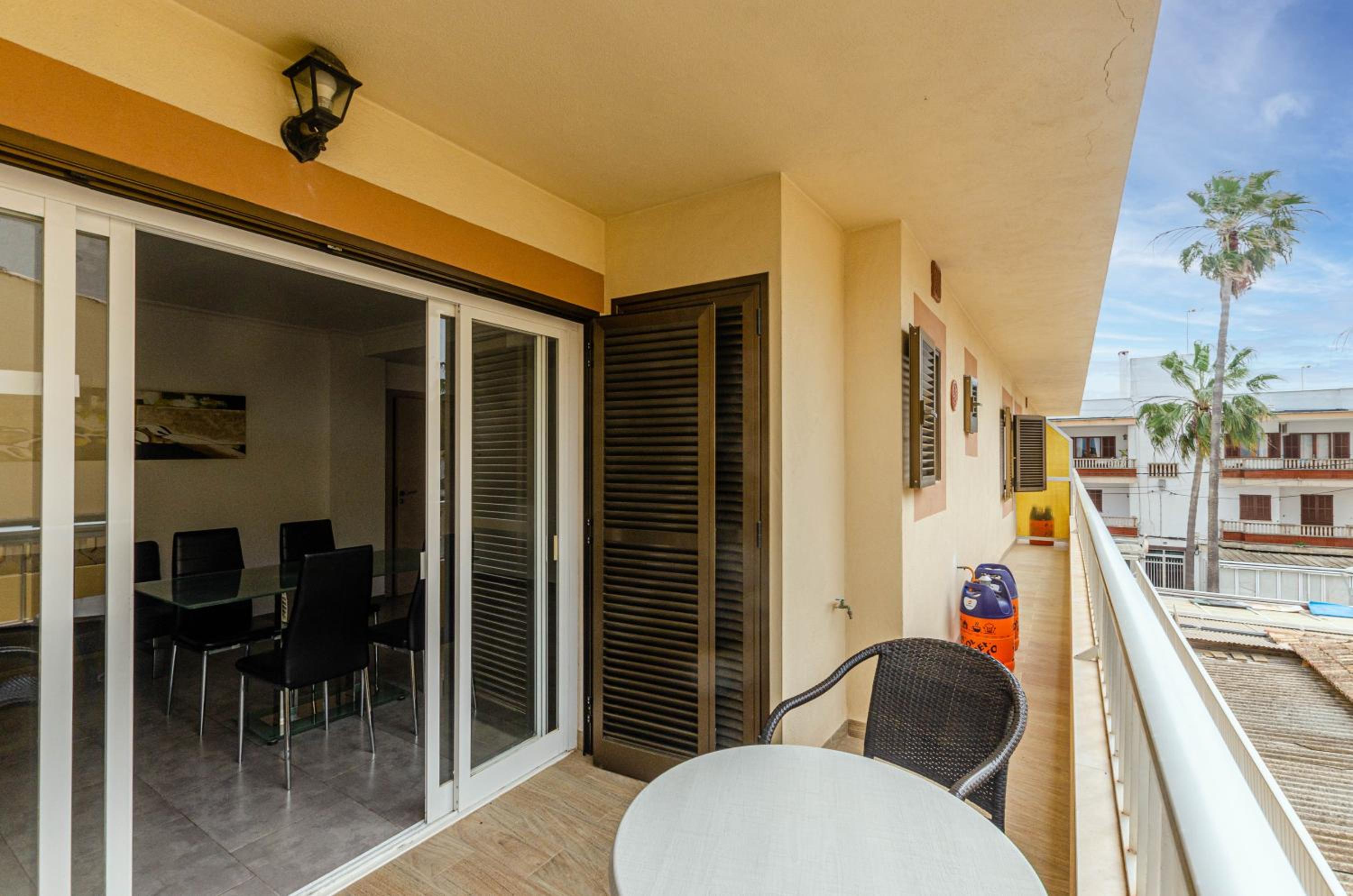 Acapulco Apartments