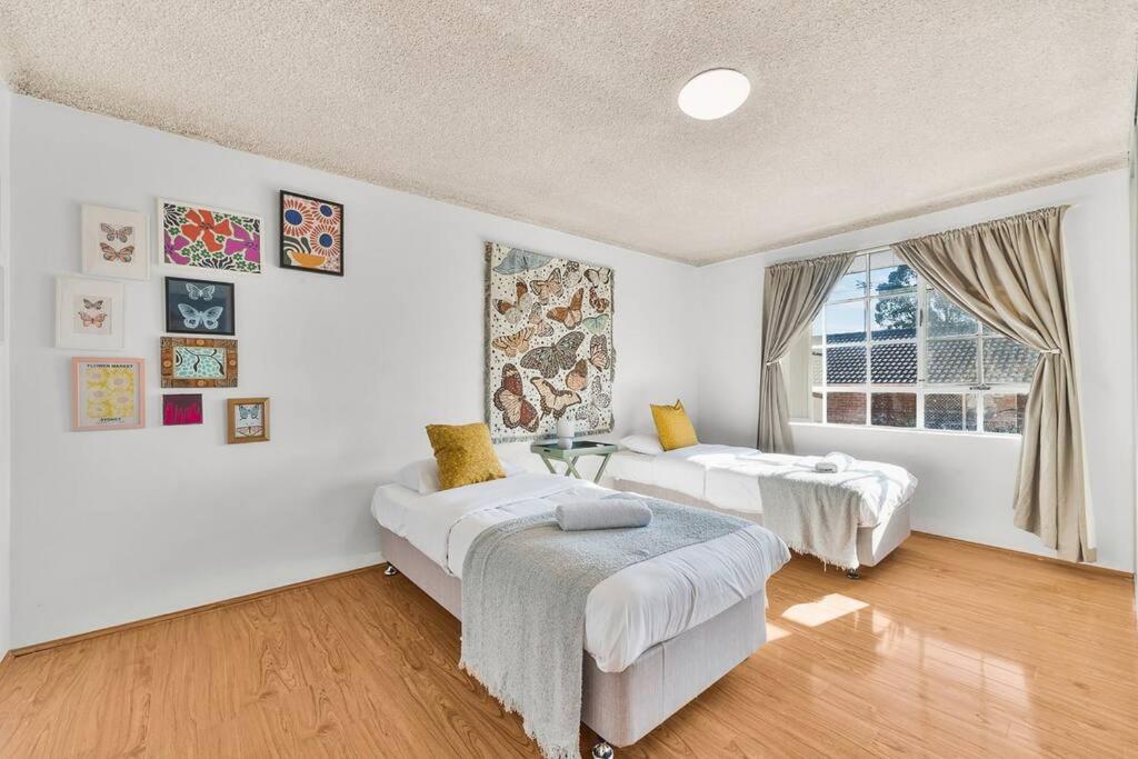 KozyGuru Harris Park 2Bed Apt Free Parking