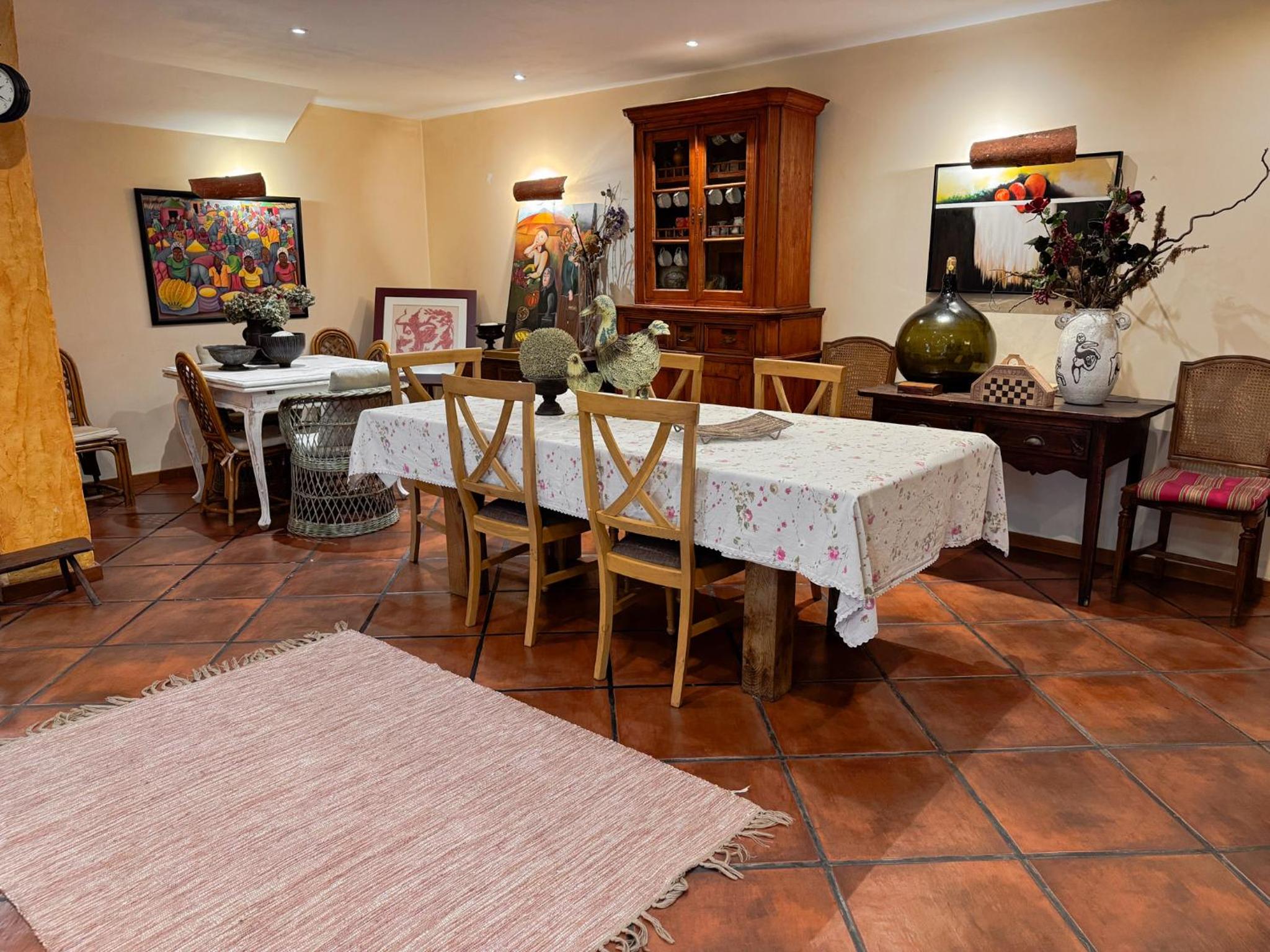 Olival House