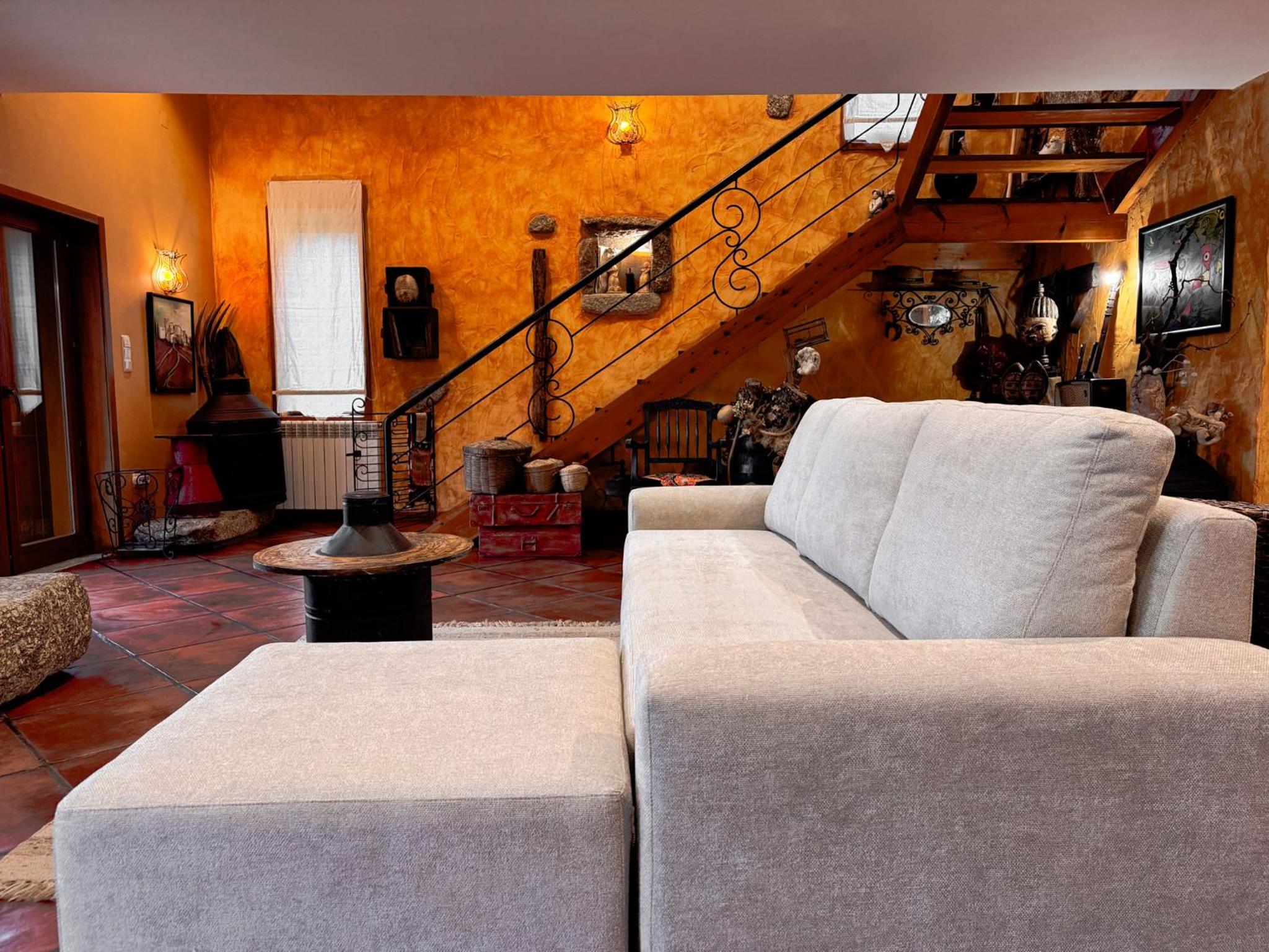Olival House