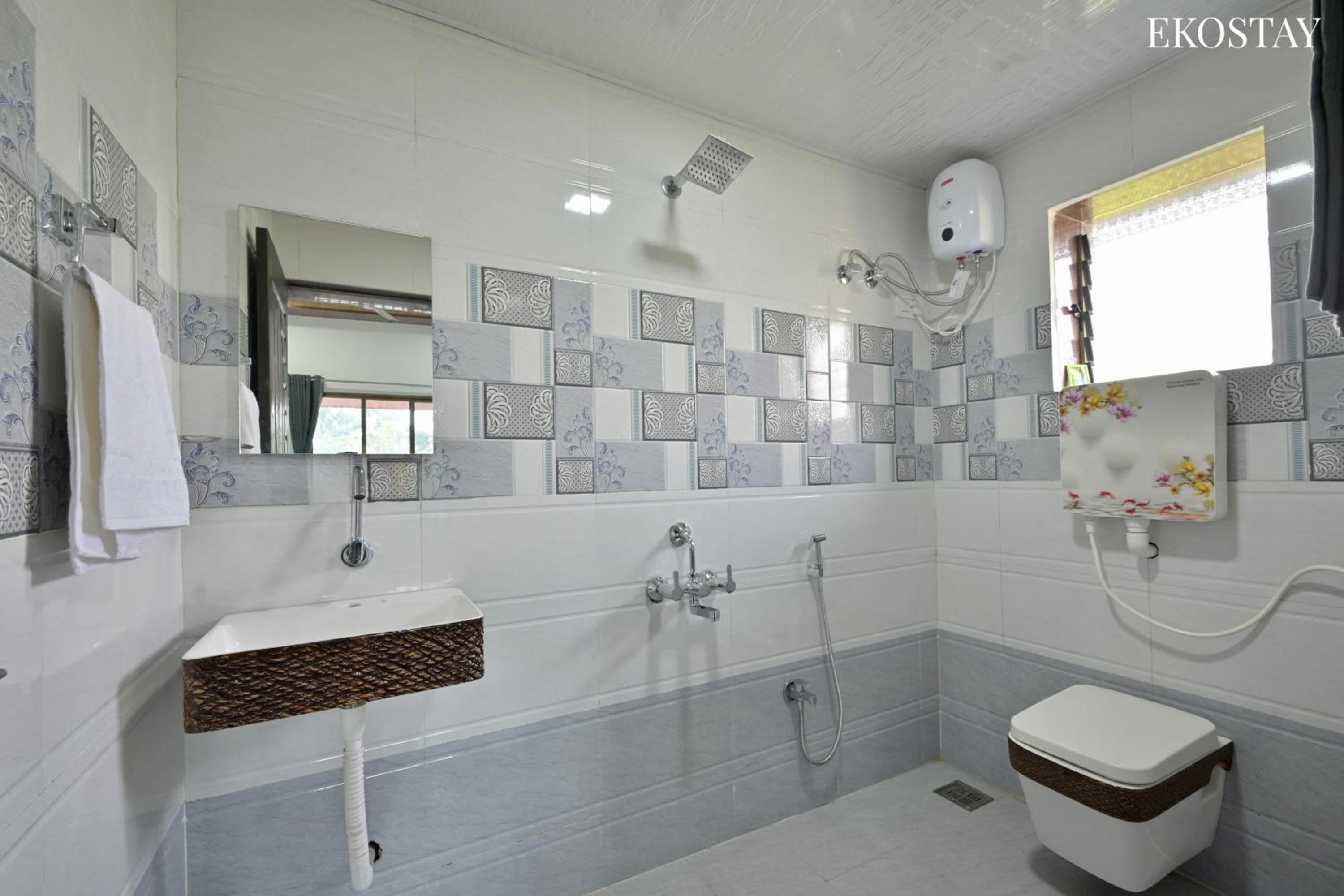 EKOSTAY - Blue Door Villa view 4