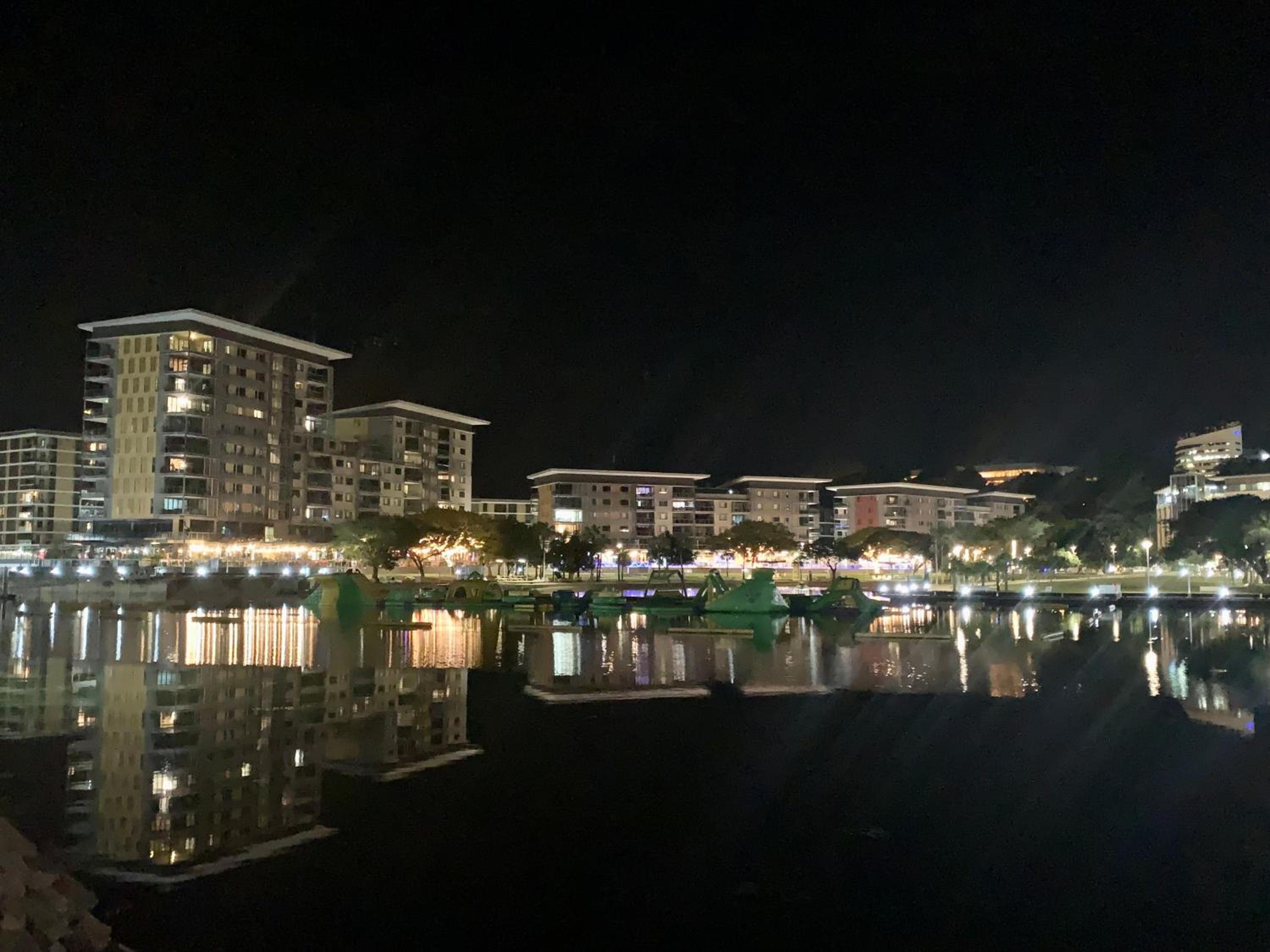 Serenity Blue Waters - 3 bedrooms on 8th floor at Darwin Waterfront